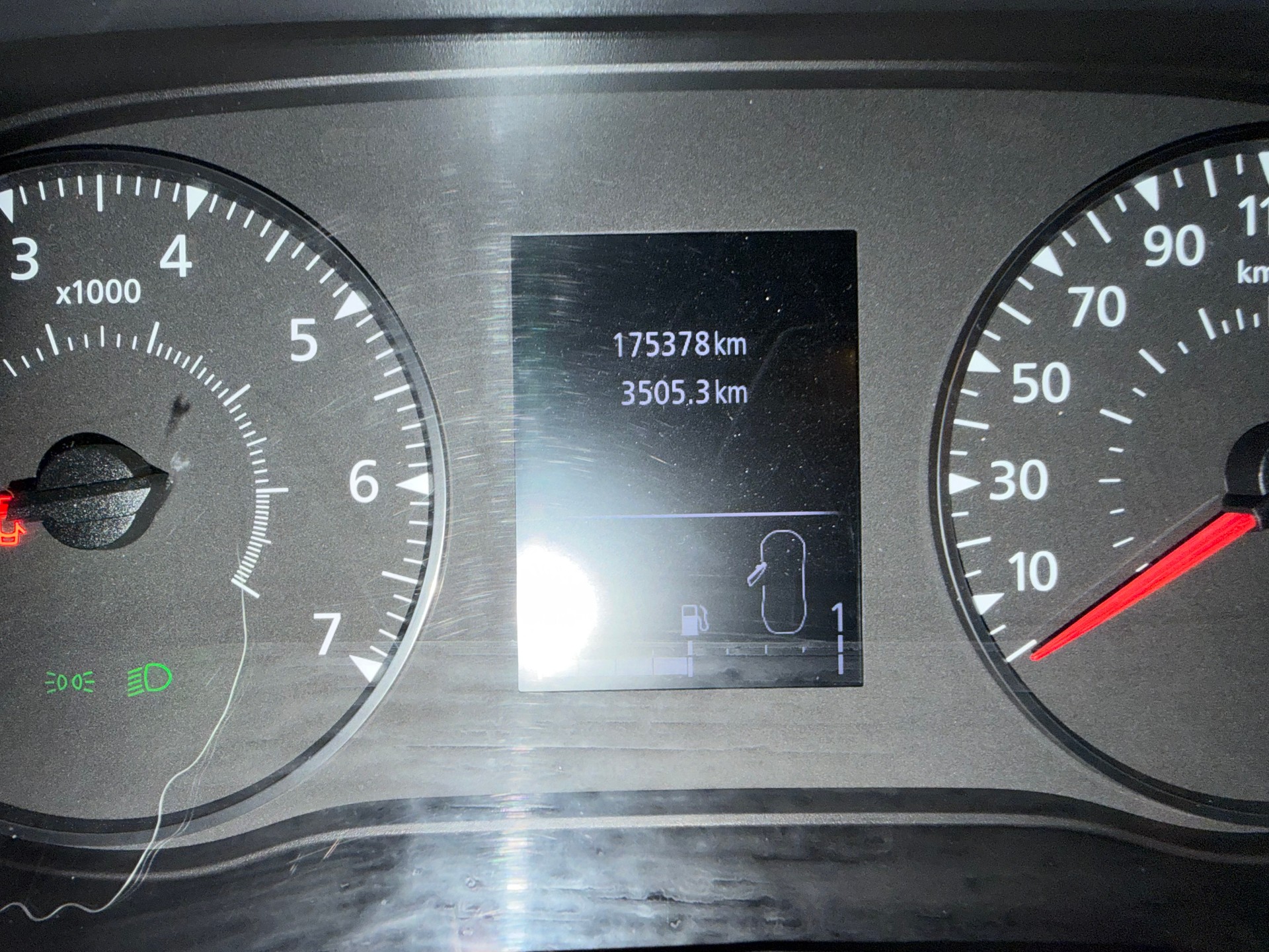 DACIA Duster TCe 150 Celebration 4x4-image-4