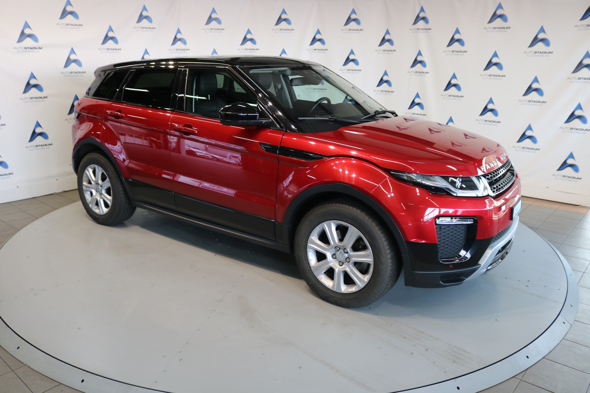 LAND ROVER Range Rover Evoque 2.0 TD4 HSE AT9-image-28