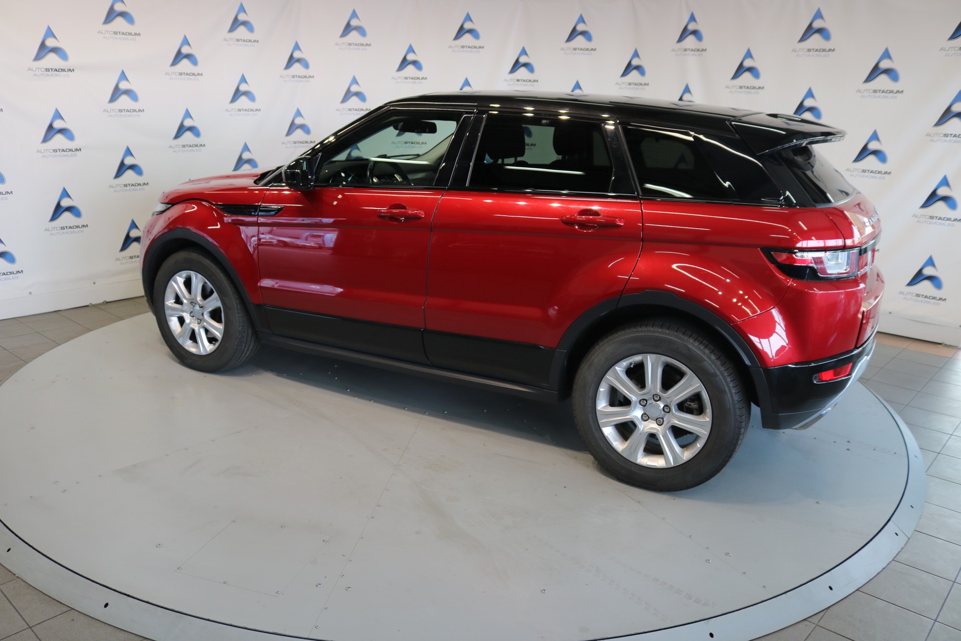 LAND ROVER Range Rover Evoque 2.0 TD4 HSE AT9-image-15