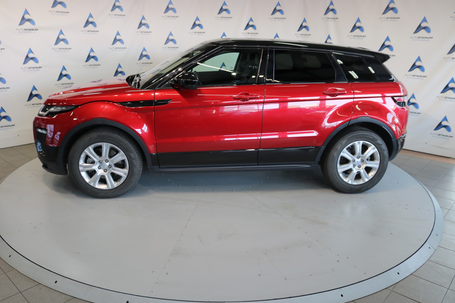 LAND ROVER Range Rover Evoque 2.0 TD4 HSE AT9-image-13