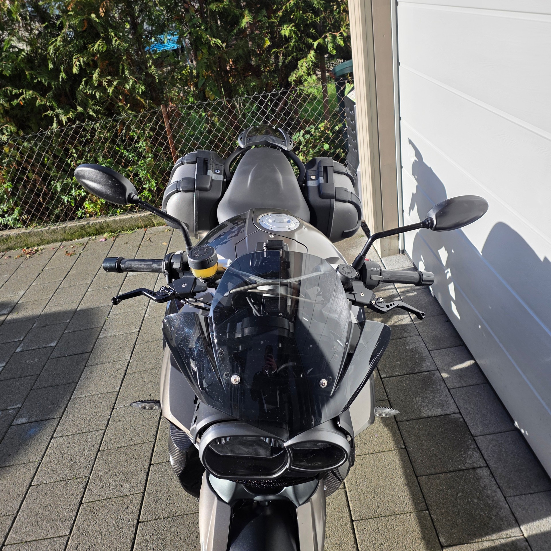 BMW K 1300 R CARBON EDITION-image-8