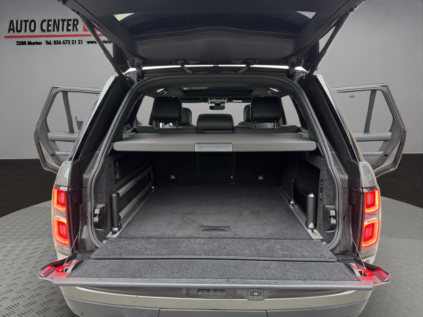 LAND ROVER Range Rover 4.4 SDV8 Vogue Automatic-image-18