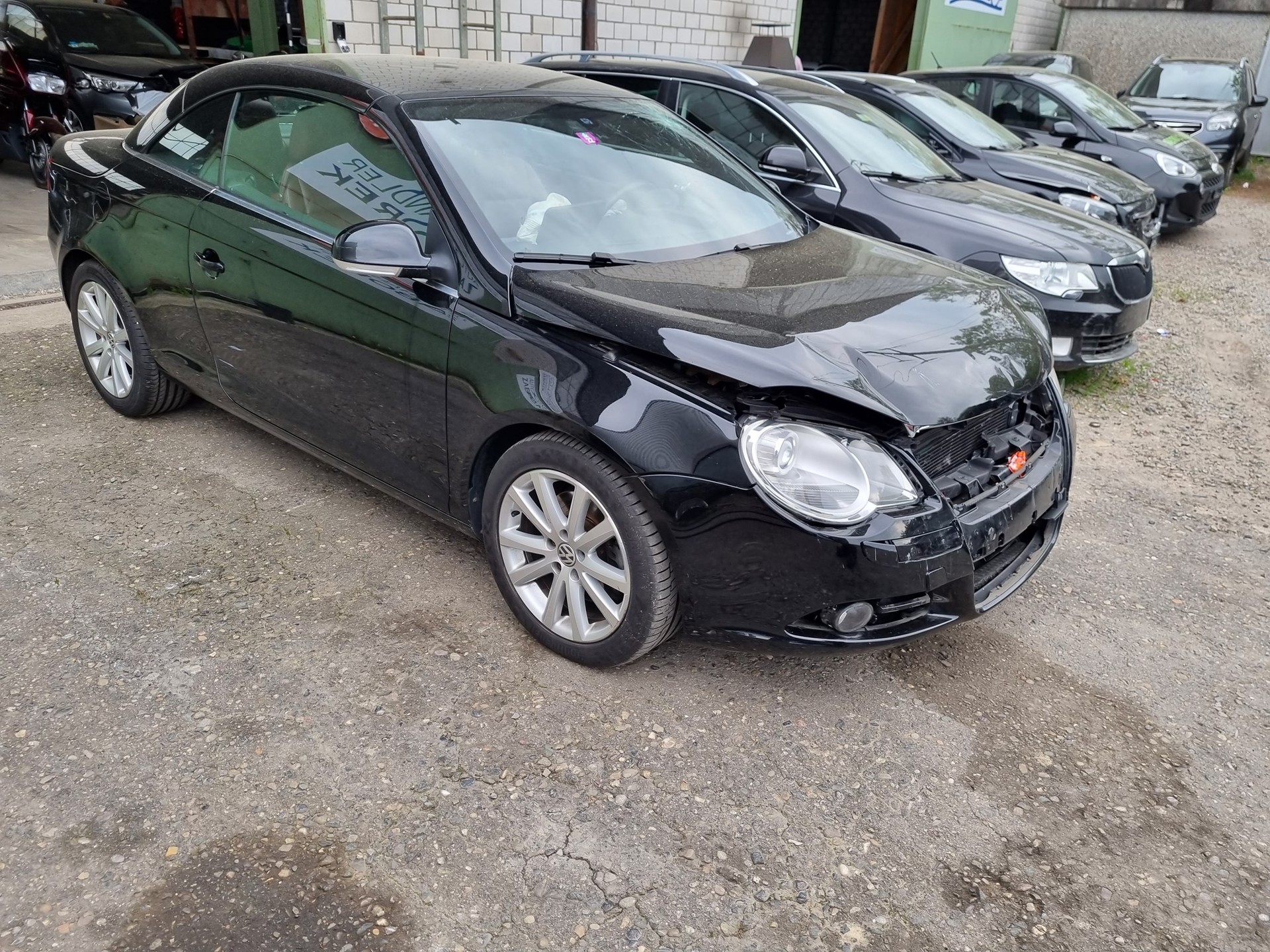 VW Eos 2.0 FSI-image-1