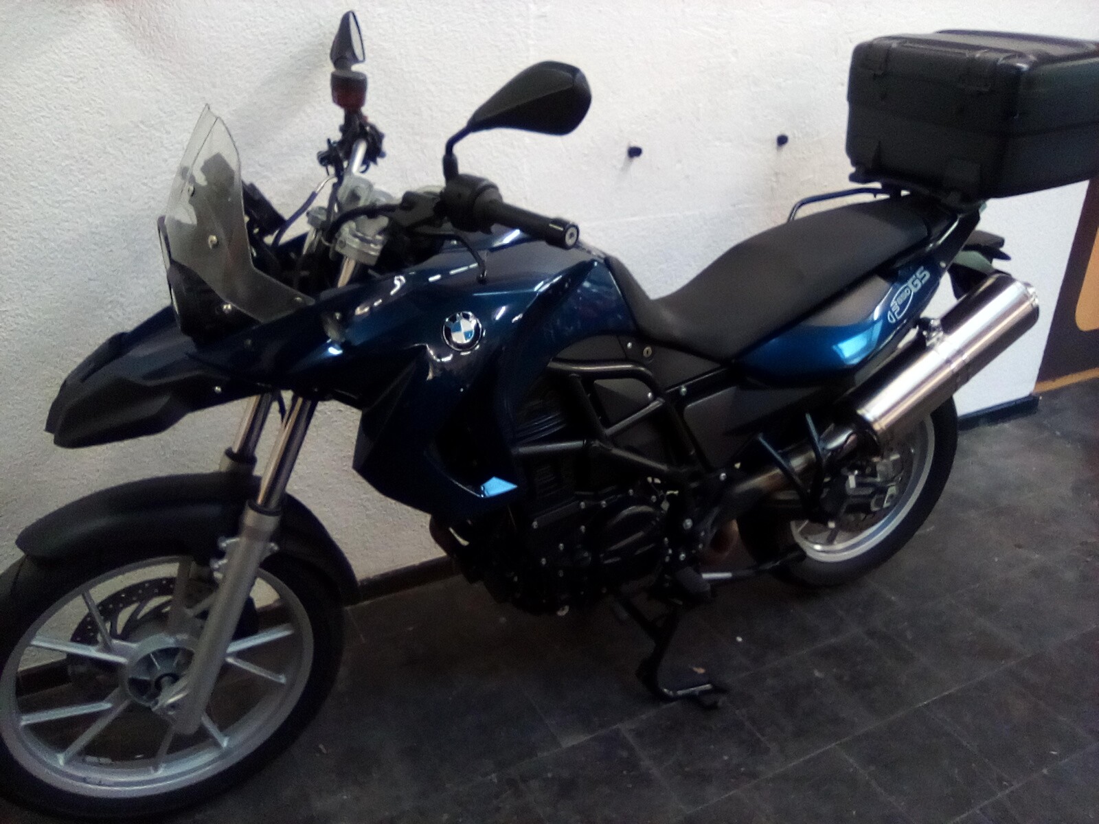 BMW F 650 GS ABS (safetyedition)-image-3