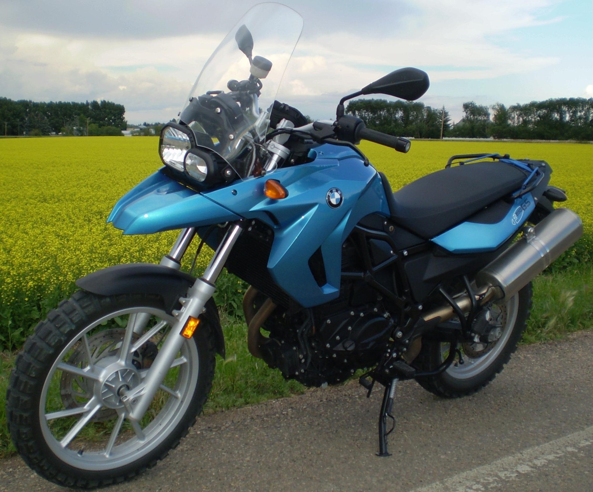 BMW F 650 GS ABS (safetyedition)-image-2
