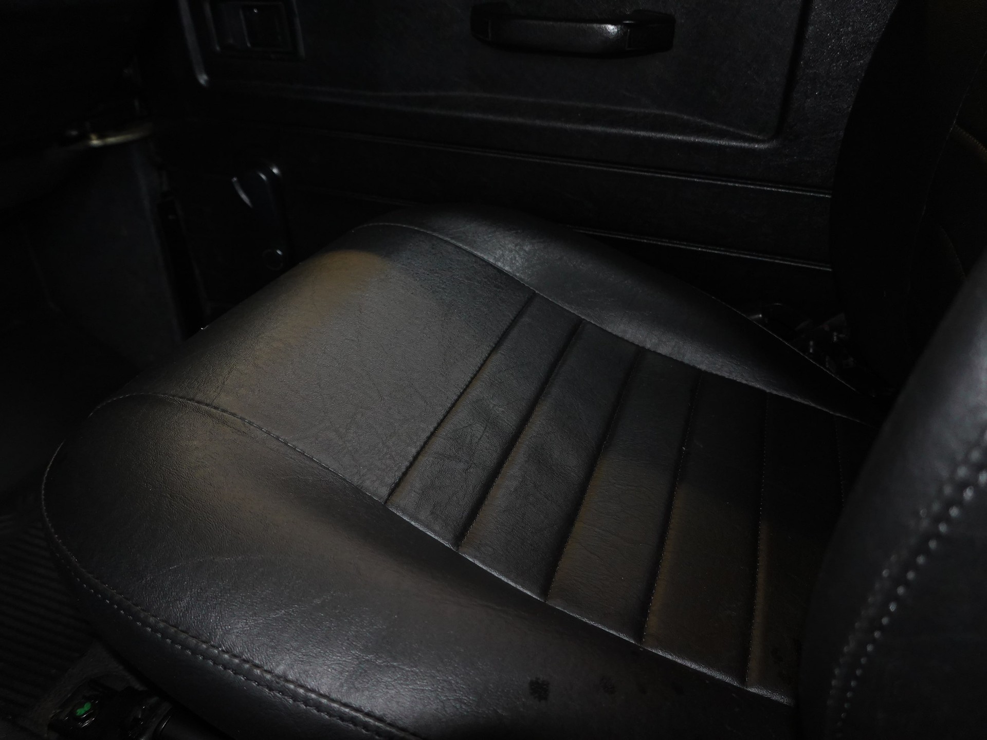 LAND ROVER Defender 90 SW 2.5 Td5-image-5
