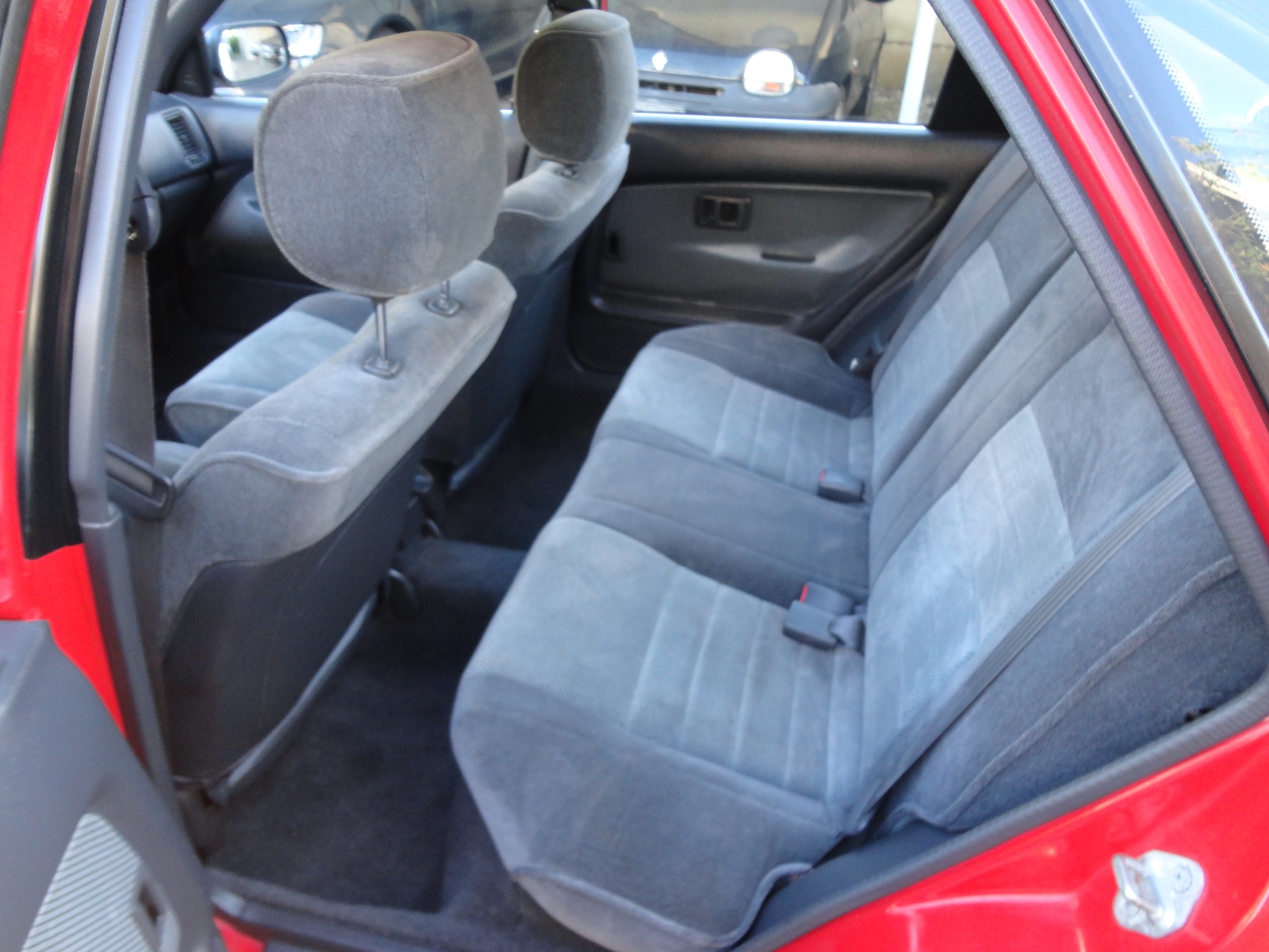 TOYOTA Corolla 1.6 Lb Olymp.Gold-image-8