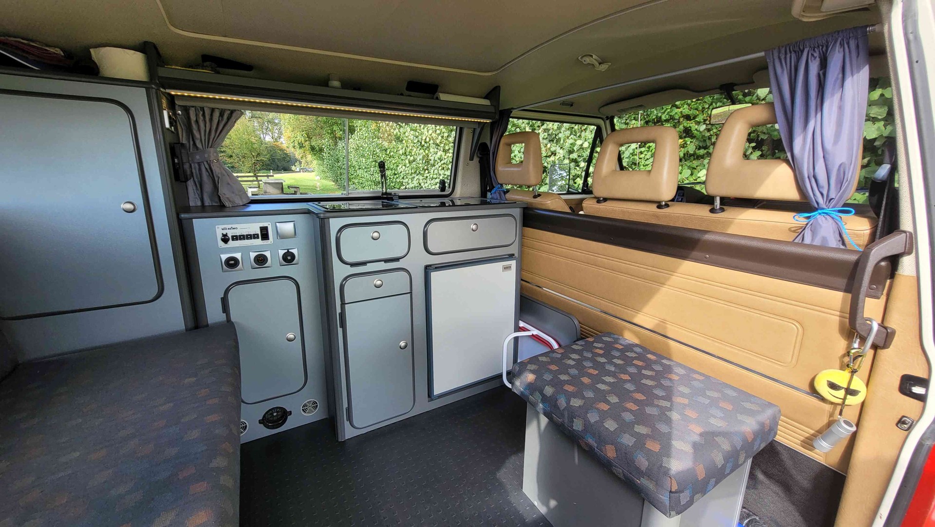 VW T3 Syncro Caravelle C 2.1-image-8
