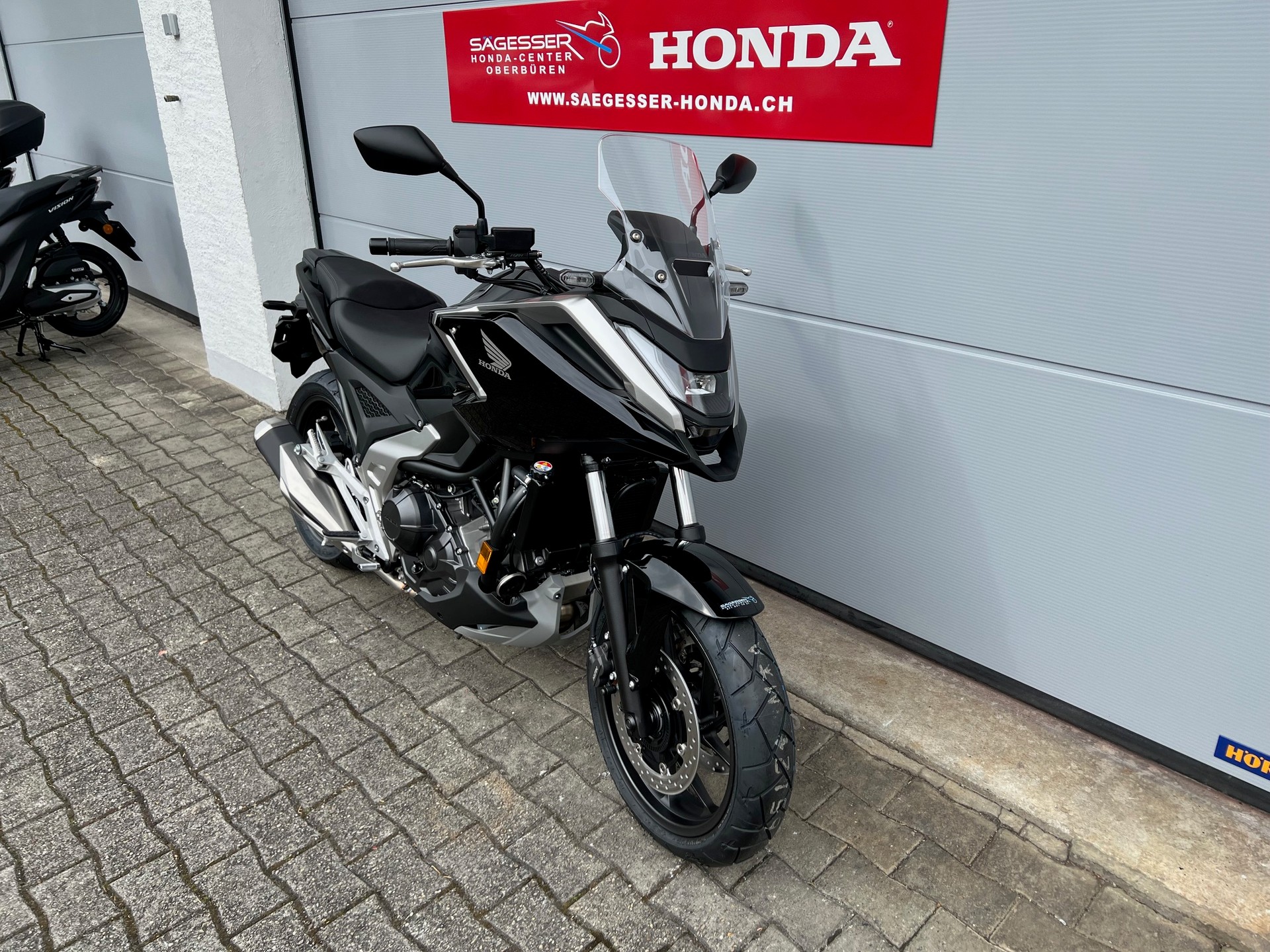 HONDA NC750XA-image-2