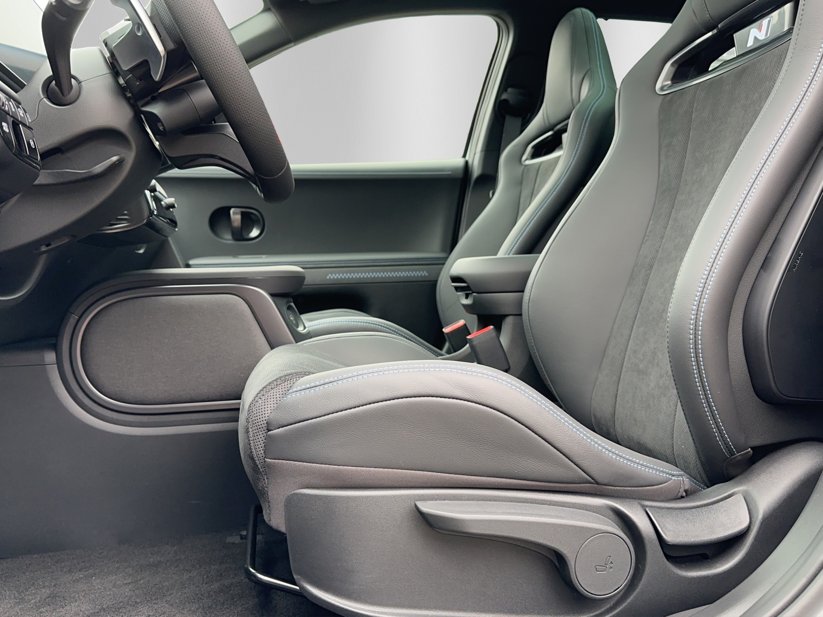 HYUNDAI Ioniq 5 N 84kWh 4WD-image-11