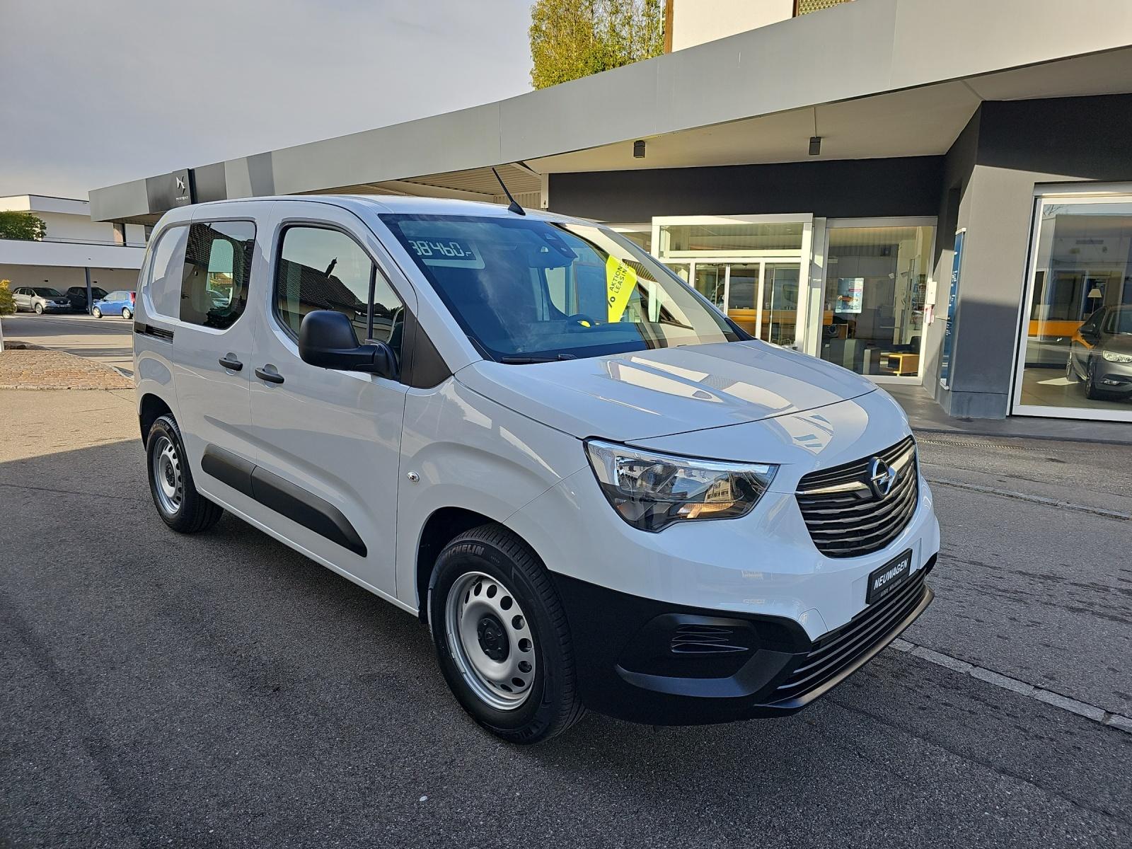 OPEL Combo-e Cargo 2.4 t Electric-image-28
