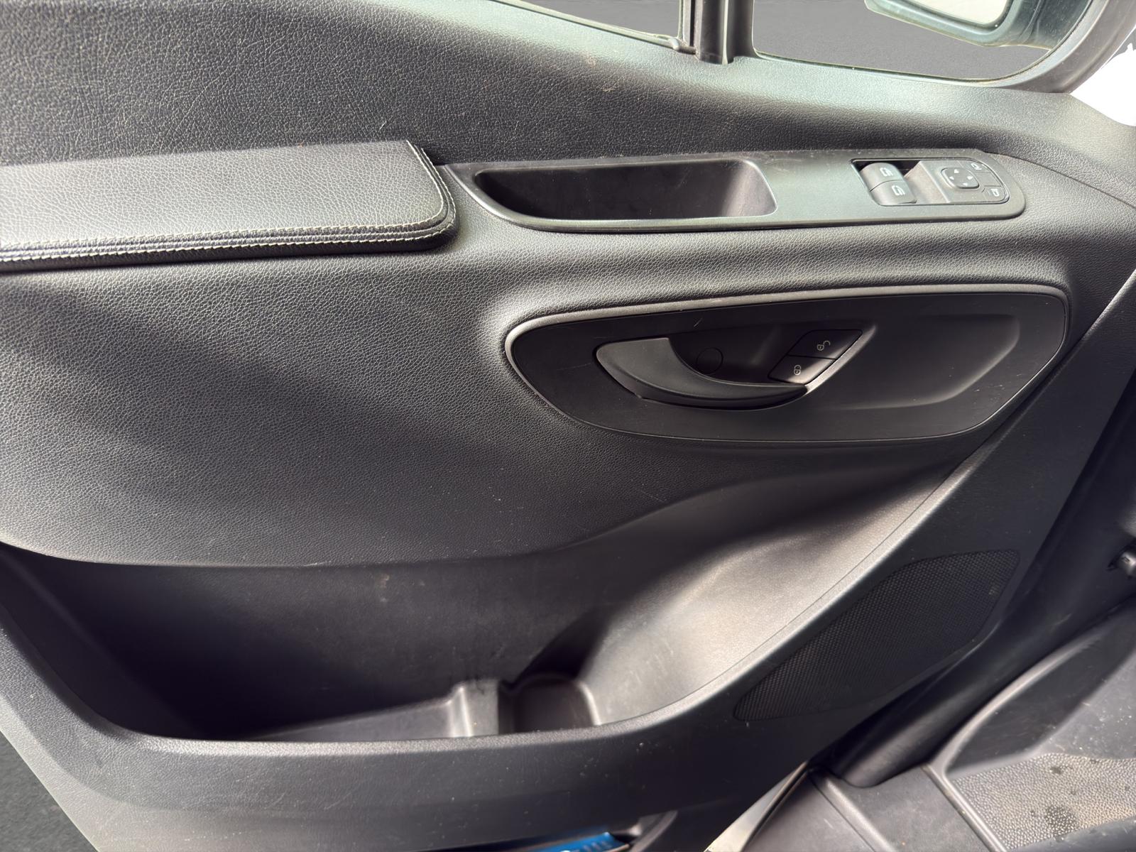MERCEDES-BENZ Sprinter 314 CDI Standard 9G-TRONIC FWD-image-11