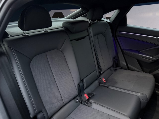 AUDI Q3 Sportback 35 TFSI S line Attraction S-tronic-image-17