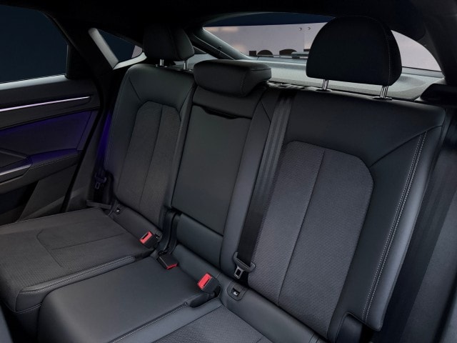 AUDI Q3 Sportback 35 TFSI S line Attraction S-tronic-image-15