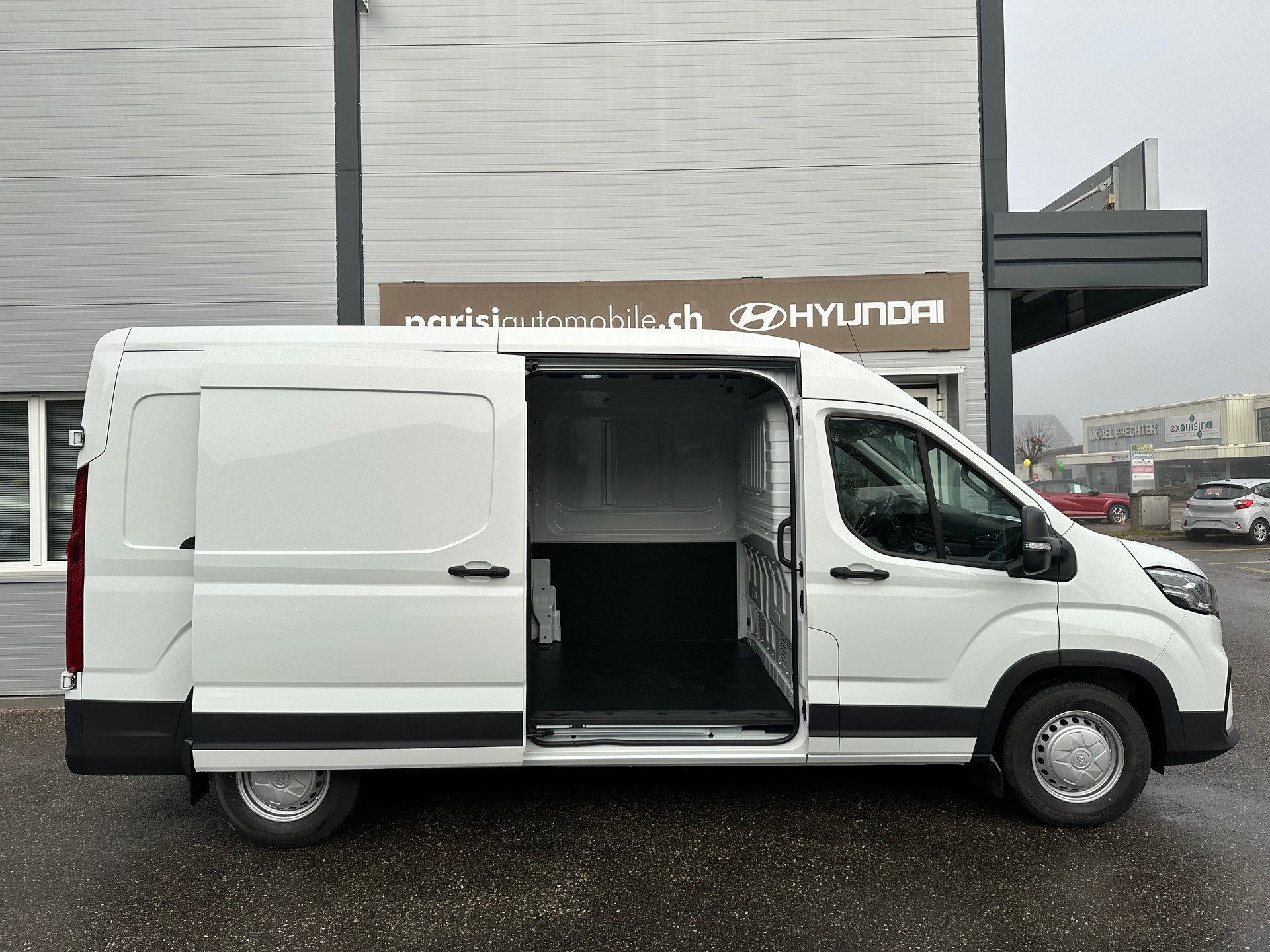 MAXUS Deliver 9 2.0D L3H2 FWD Comfort-image-8