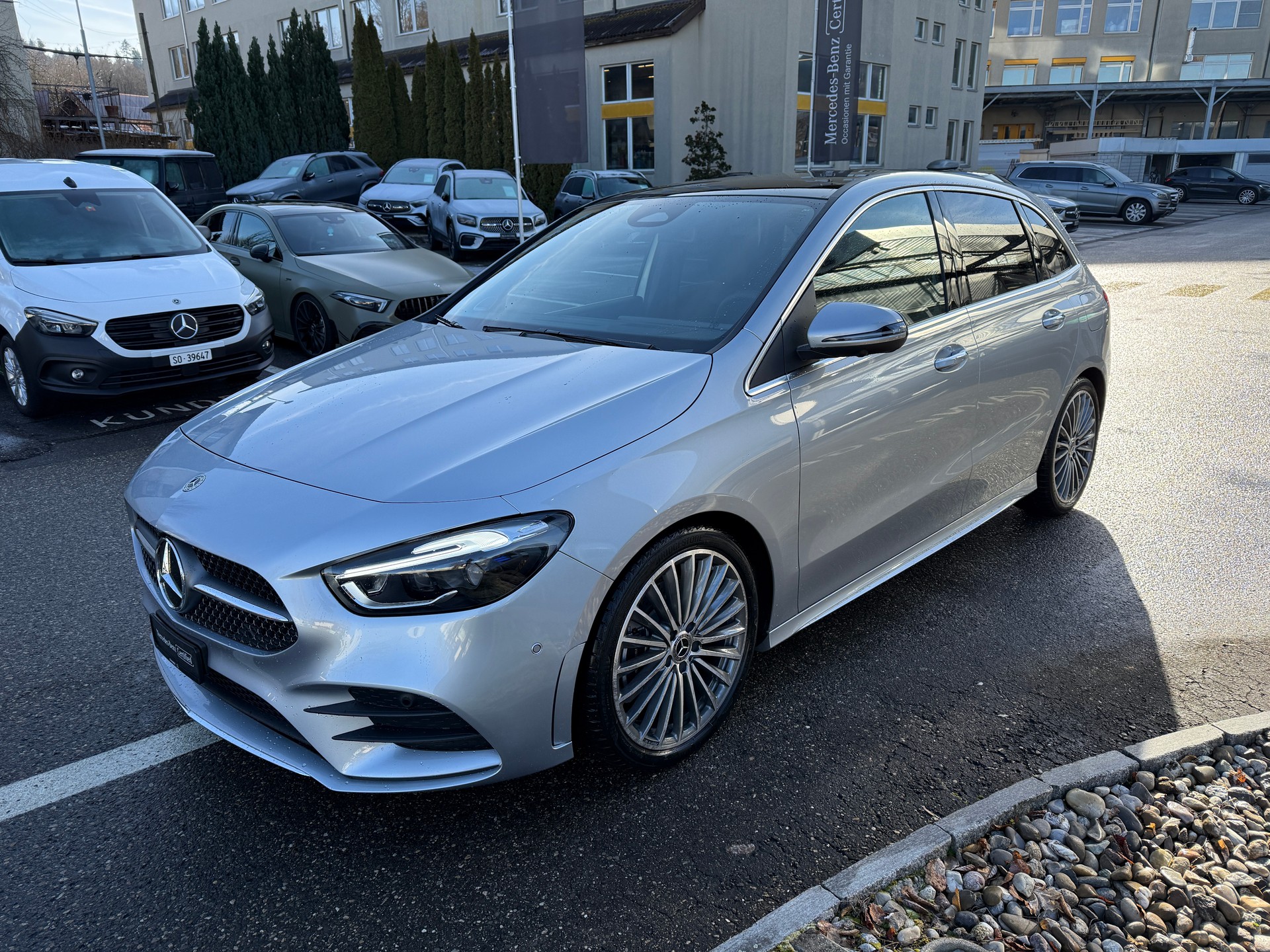 MERCEDES-BENZ B 250 4Matic 8G-DCT-showroom-element-2