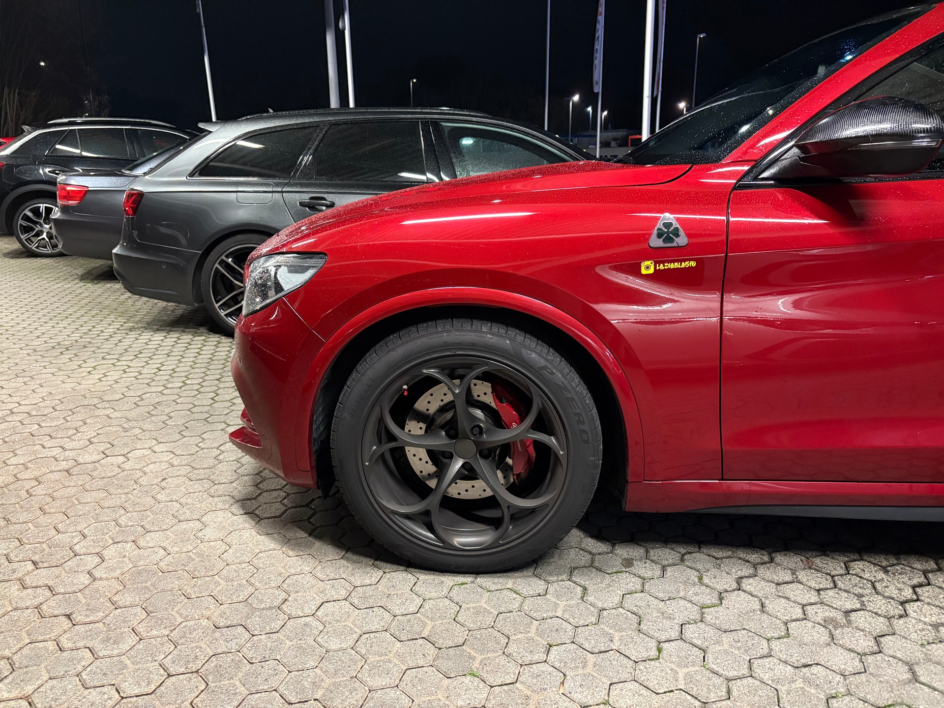 ALFA ROMEO Stelvio 2.9 V6 Quadrifoglio Q4 Automatic-image-3
