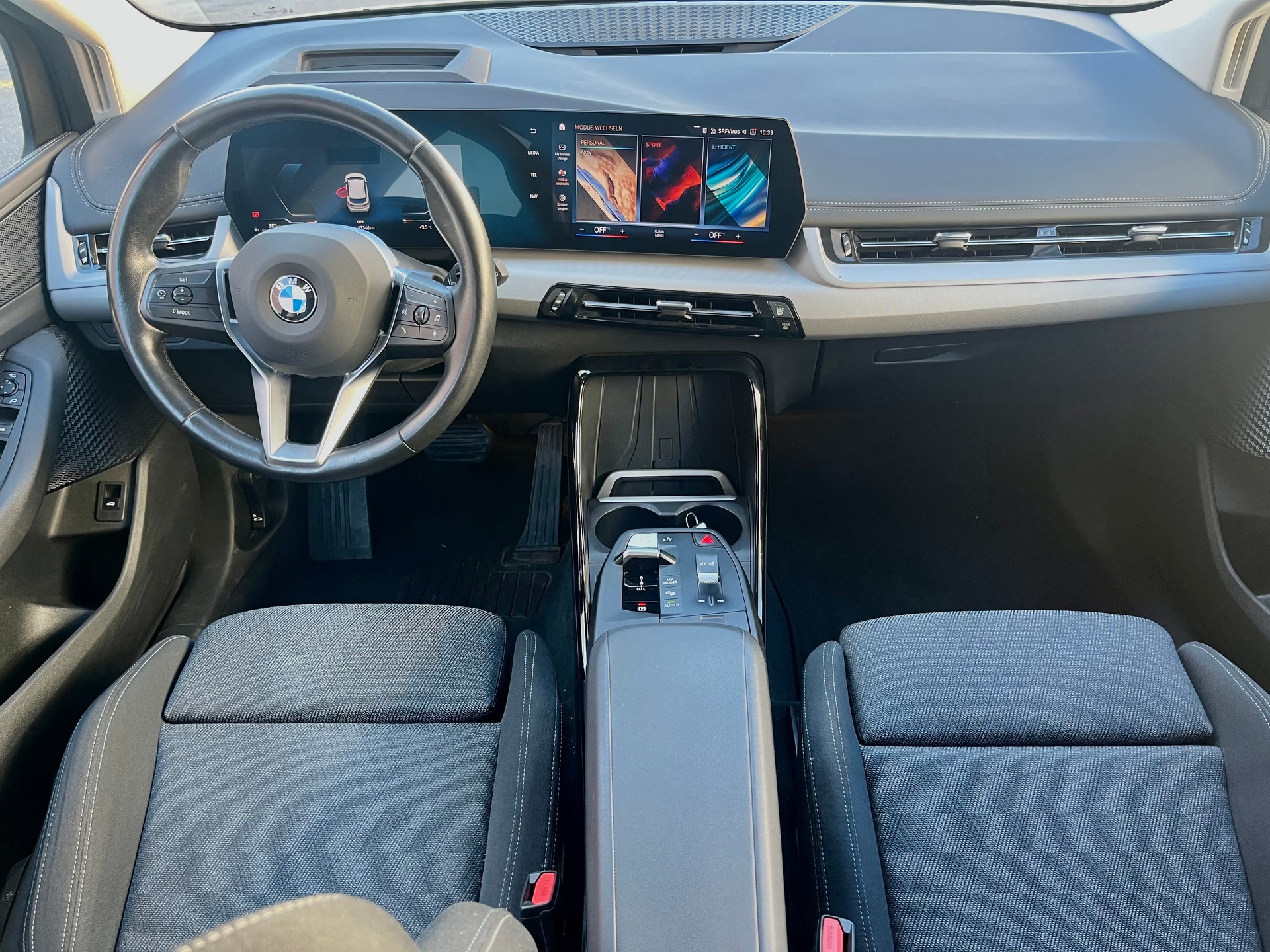 BMW 223d Active Tourer xDrive DKG**AHK 1500 Kg**-image-10