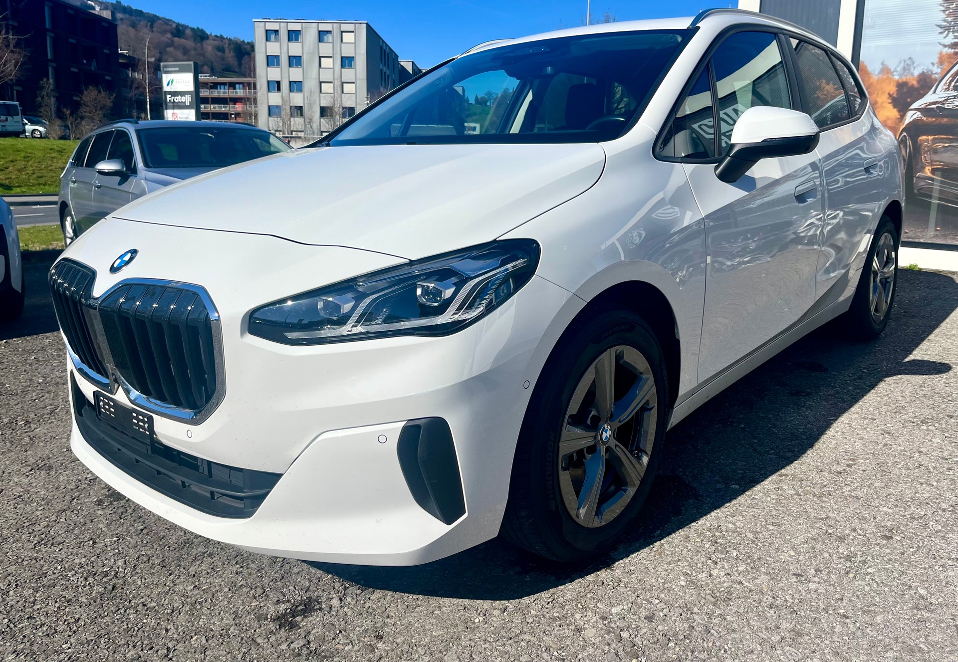 BMW 223d Active Tourer xDrive DKG**AHK 1500 Kg**