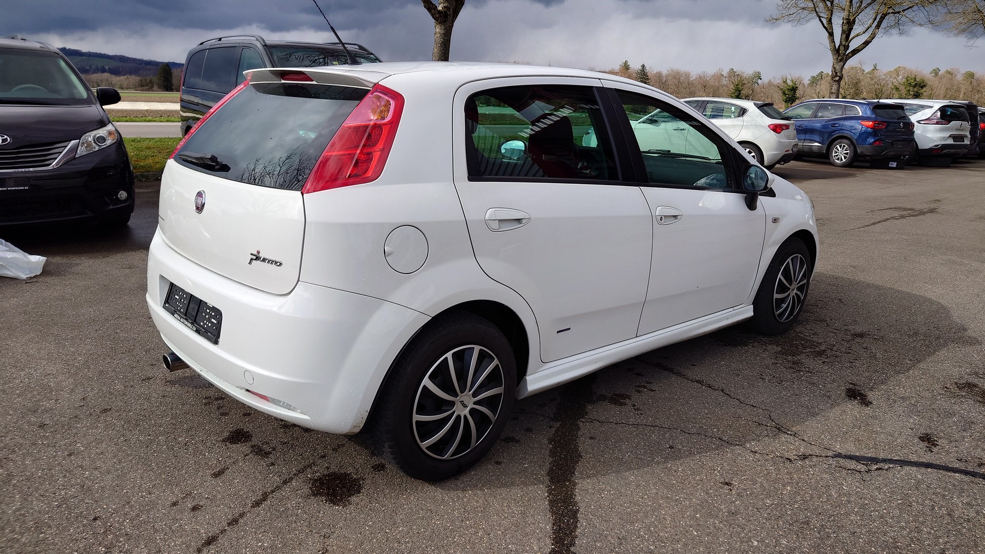 FIAT Punto 1.4 16V Turbo Sport-image-6