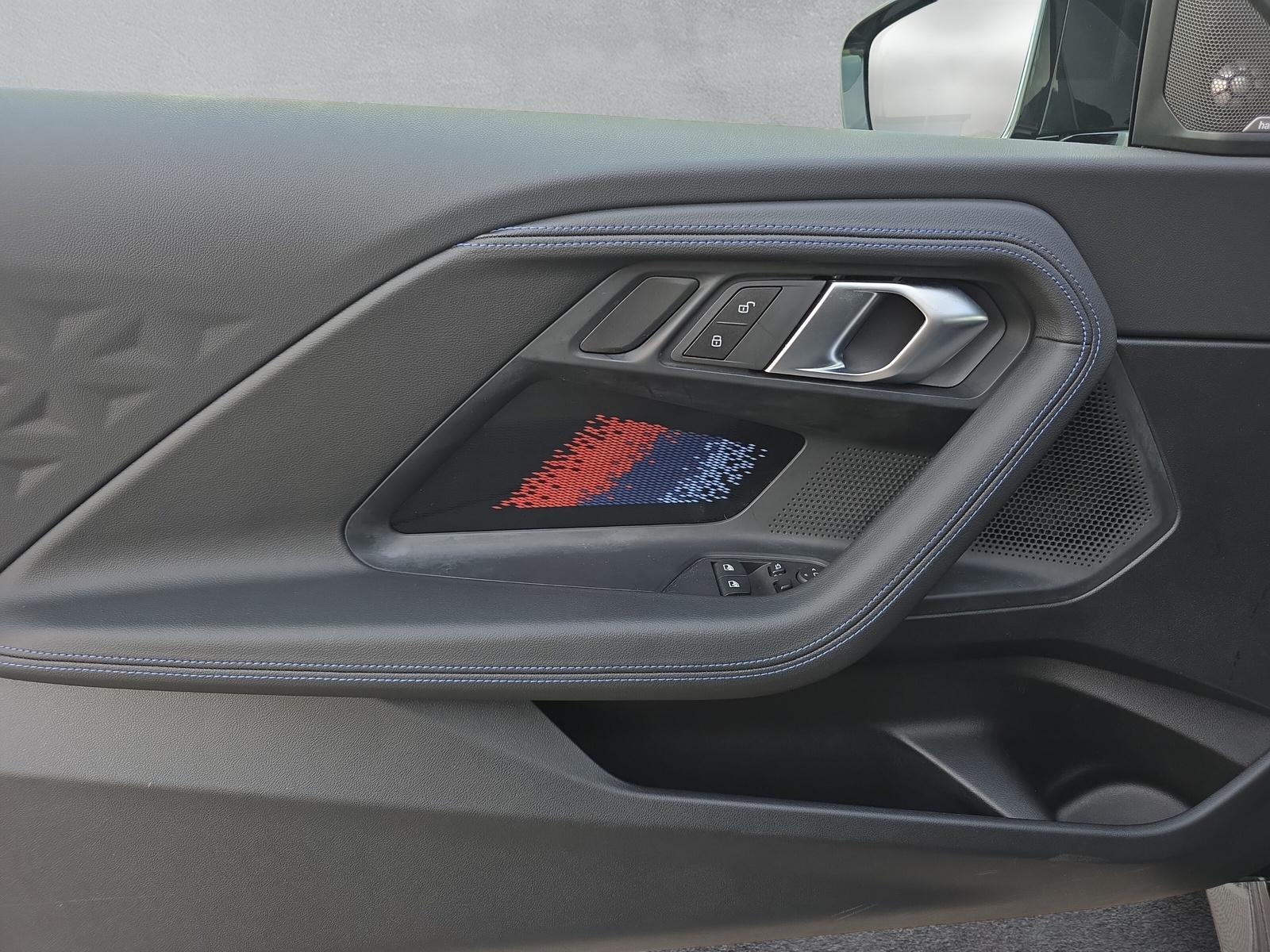 BMW 230i Coupé M Sport G42 (CH)-image-16