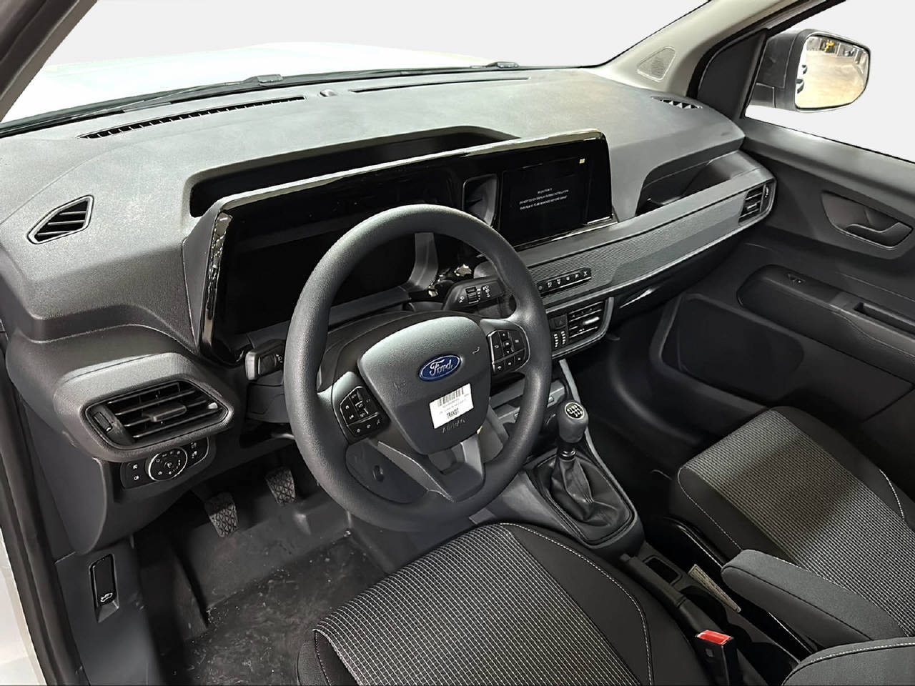 FORD Transit Courier Van 1.0 EcoBoost Trend-image-21