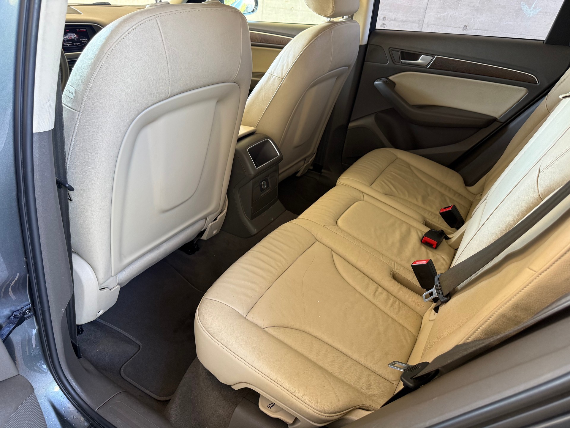 AUDI Q5 3.0 TDI quattro S-tronic-image-10