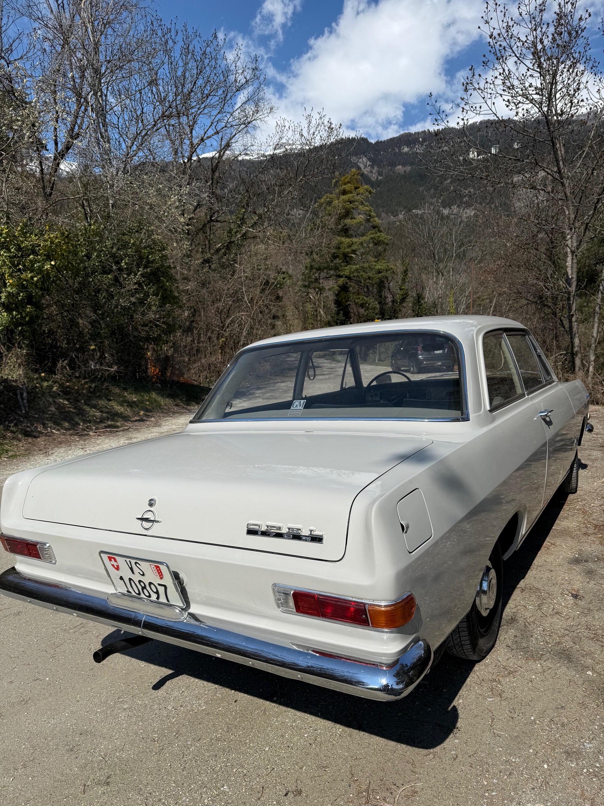 OPEL OLYMPIA RECORD-image-4
