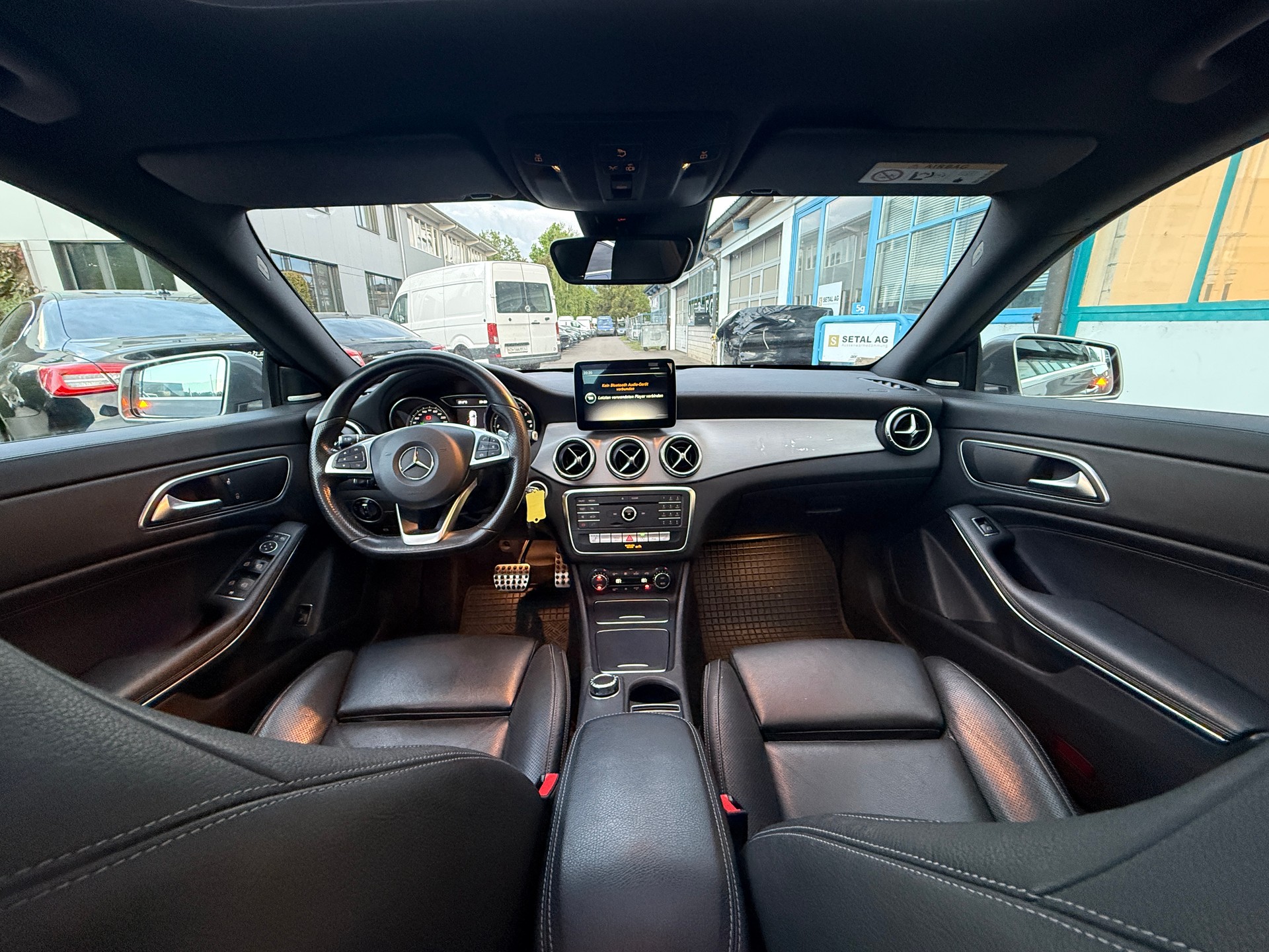 MERCEDES-BENZ CLA Shooting Br 200 d Swiss Star AMG Line 4M-image-7