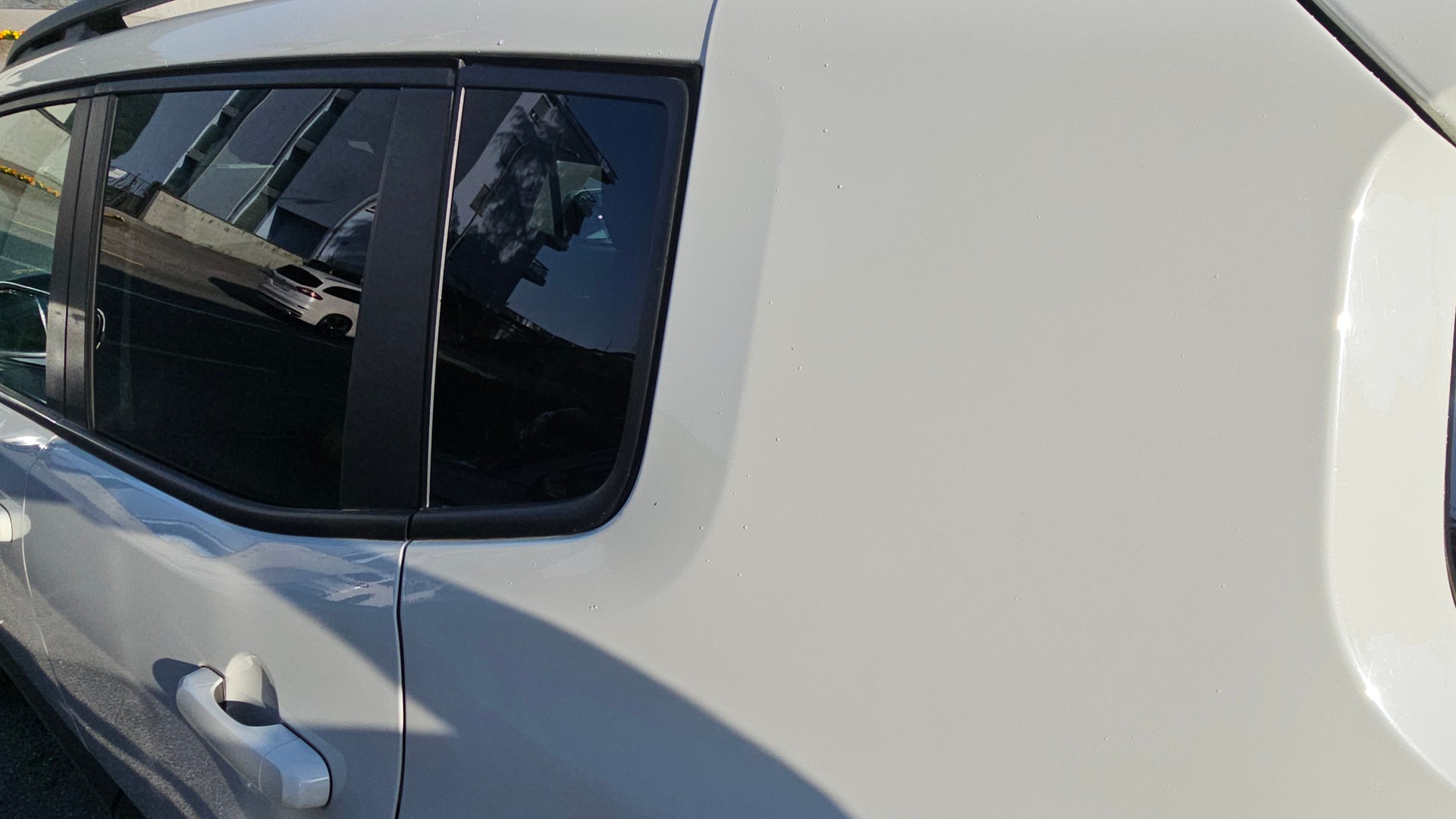 JEEP Renegade 1.0 Turbo Night Eagle-image-4