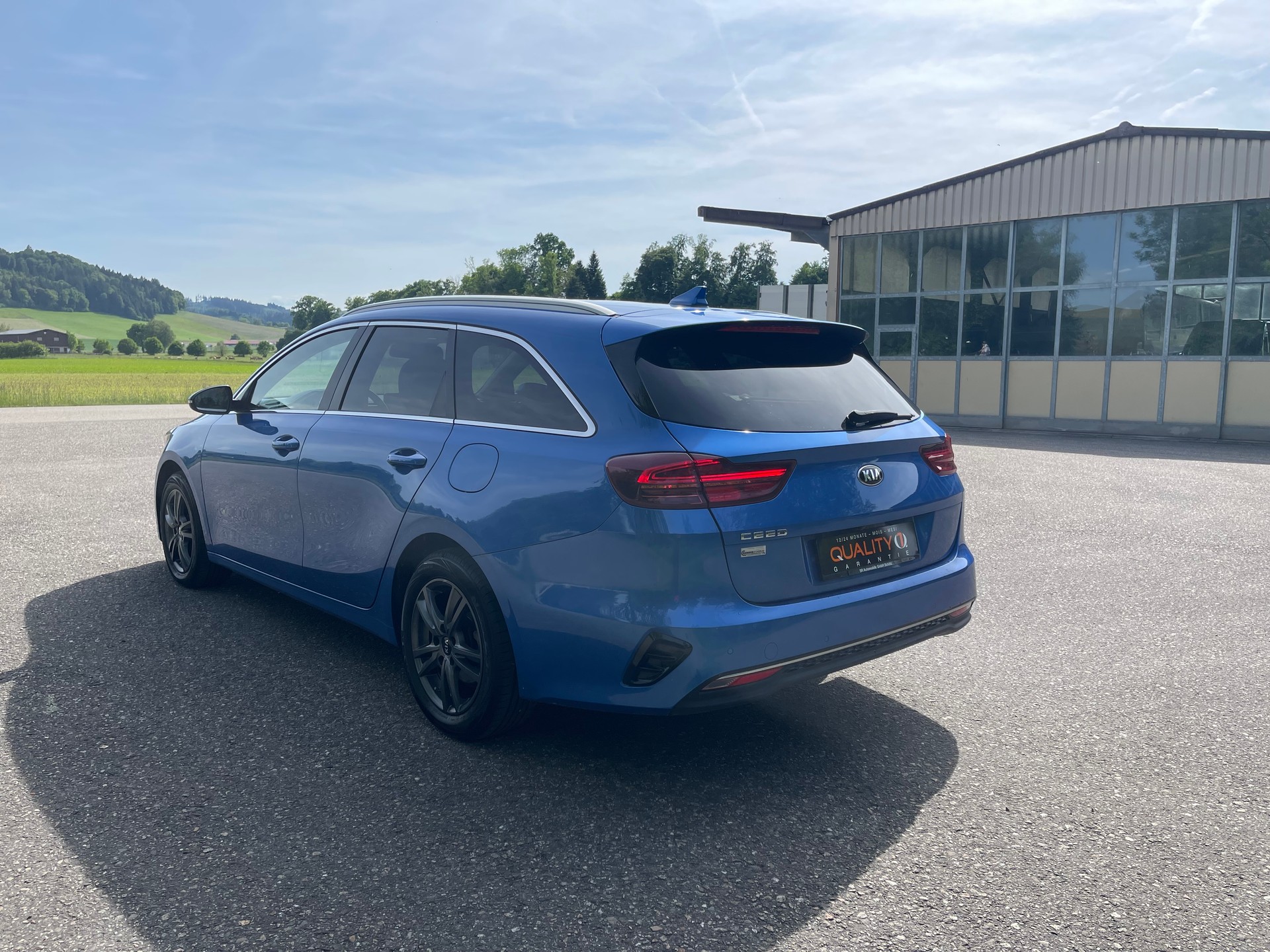 KIA Ceed Sportswagon 1.6 CRDi Style DCT-image-2
