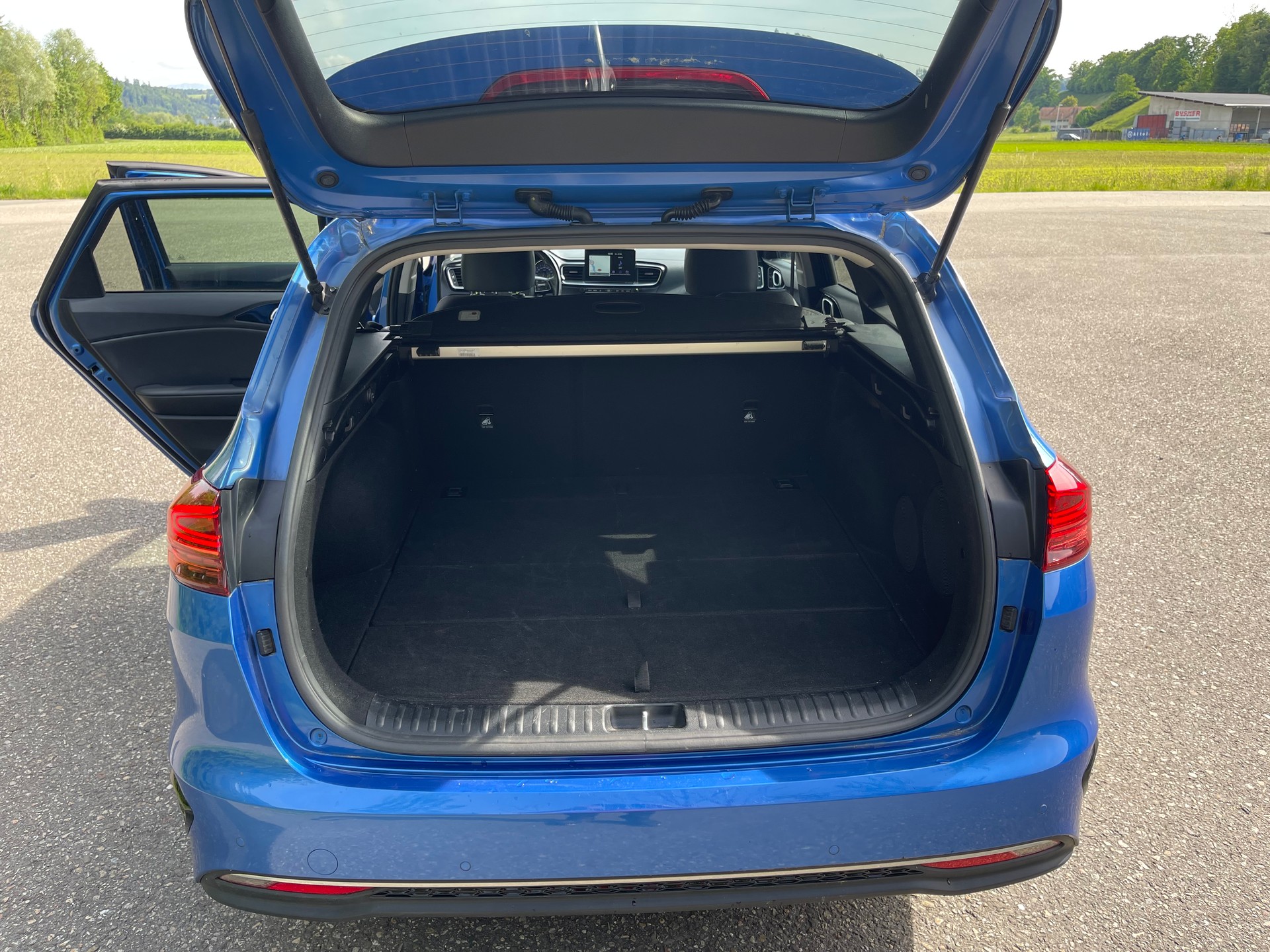 KIA Ceed Sportswagon 1.6 CRDi Style DCT-image-10