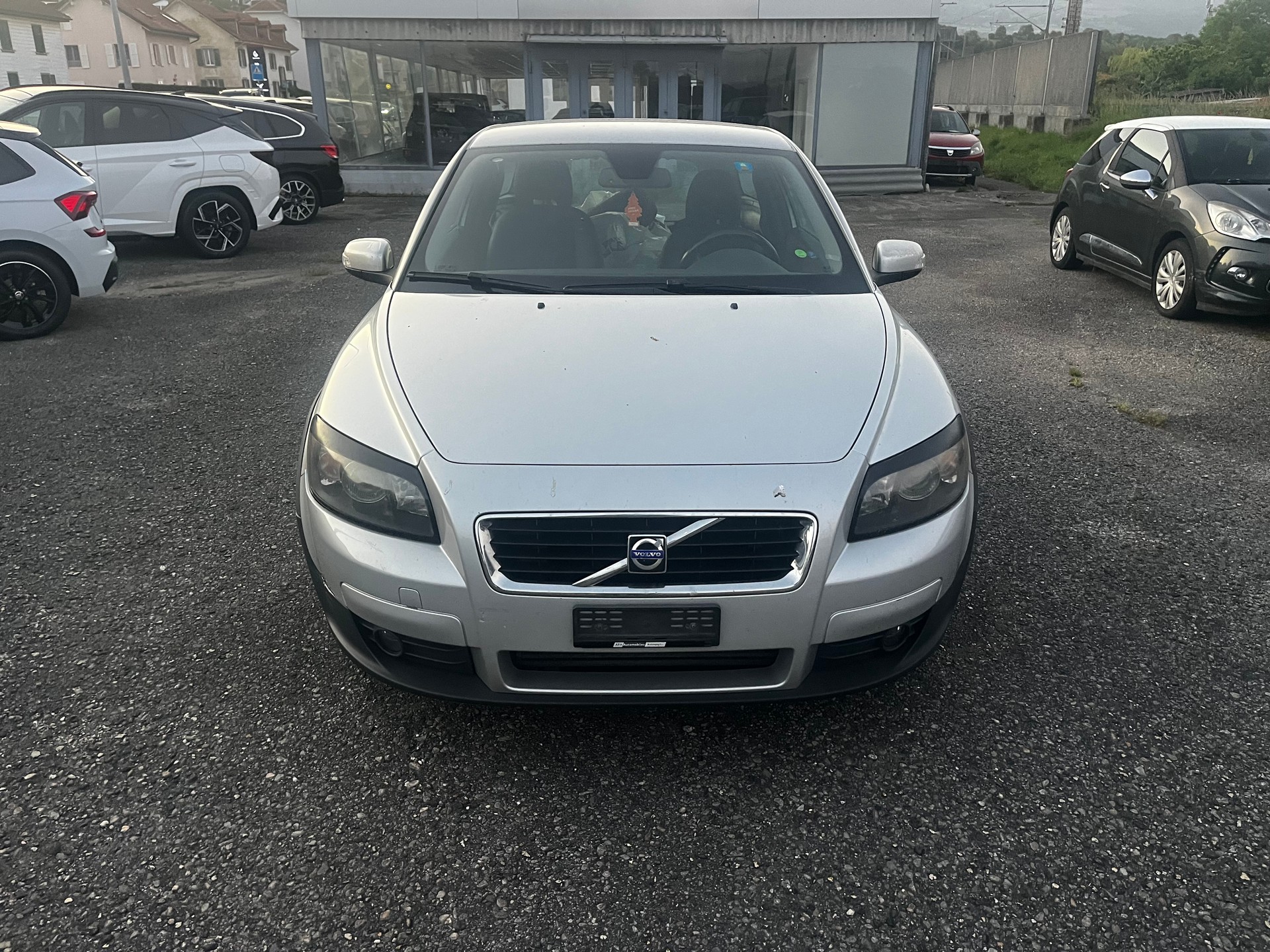 VOLVO C30 2.0D-image-4