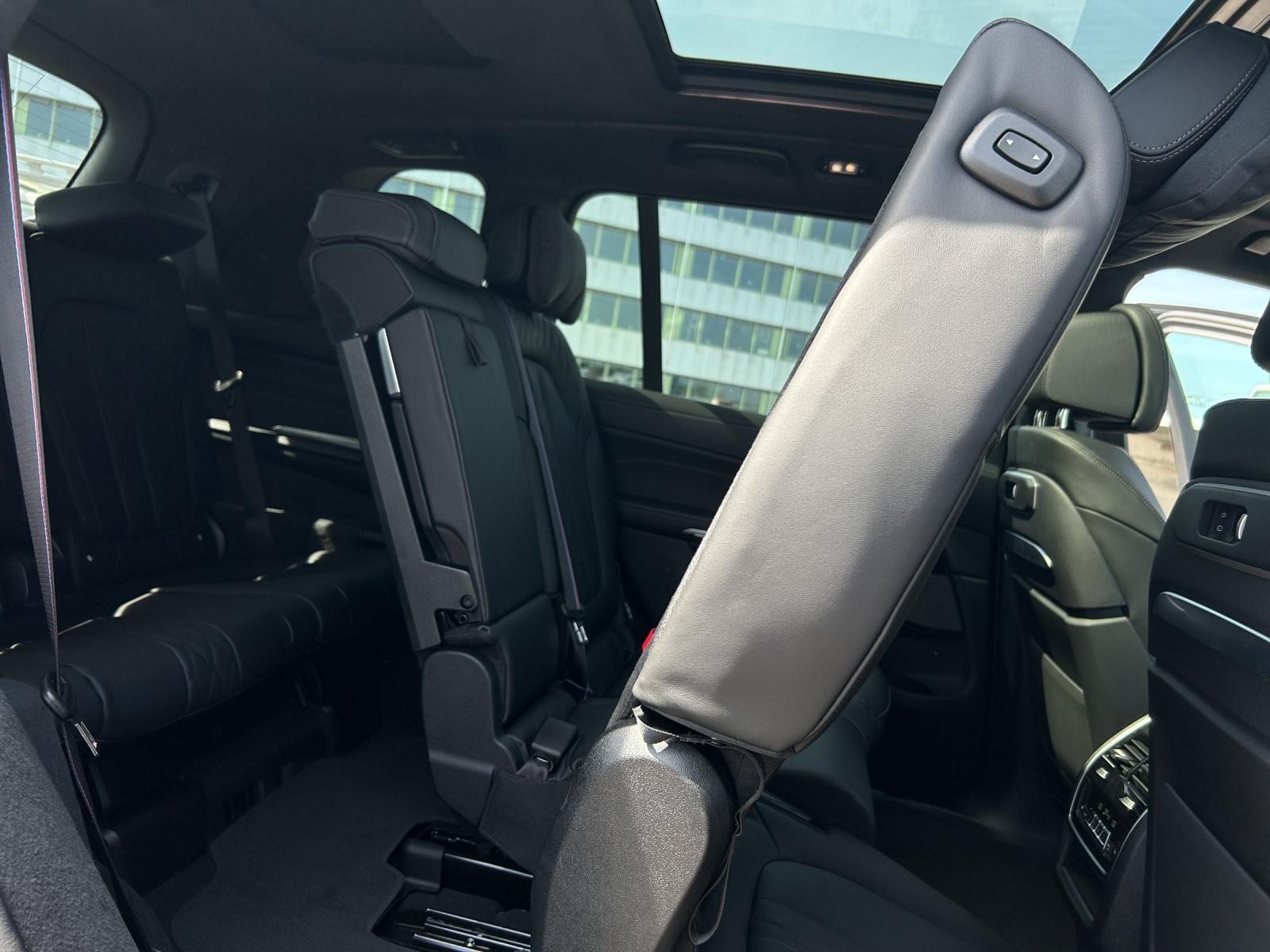 BMW X7 40d xDrive SAG-image-17