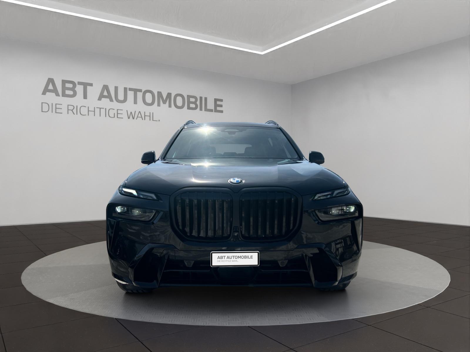 BMW X7 40d xDrive SAG-showroom-element-3