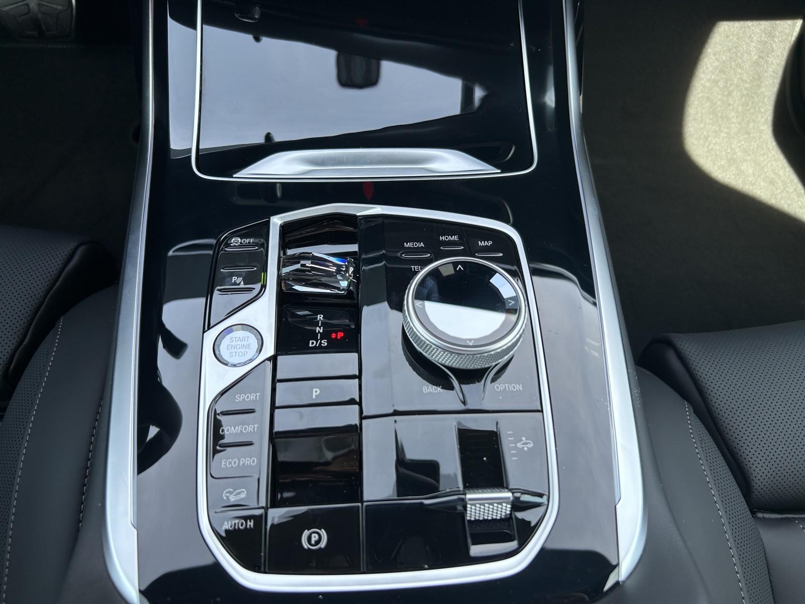 BMW X7 40d xDrive SAG-image-7