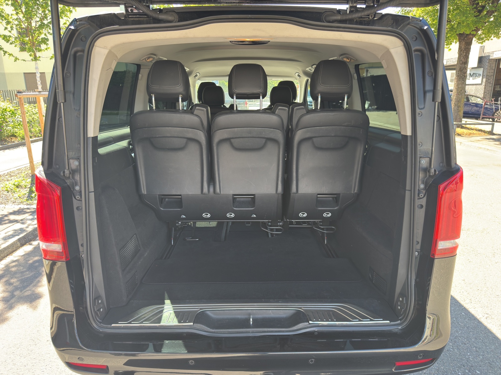 MERCEDES-BENZ V 250 d lang Avantgarde 4Matic G-Tronic-image-30