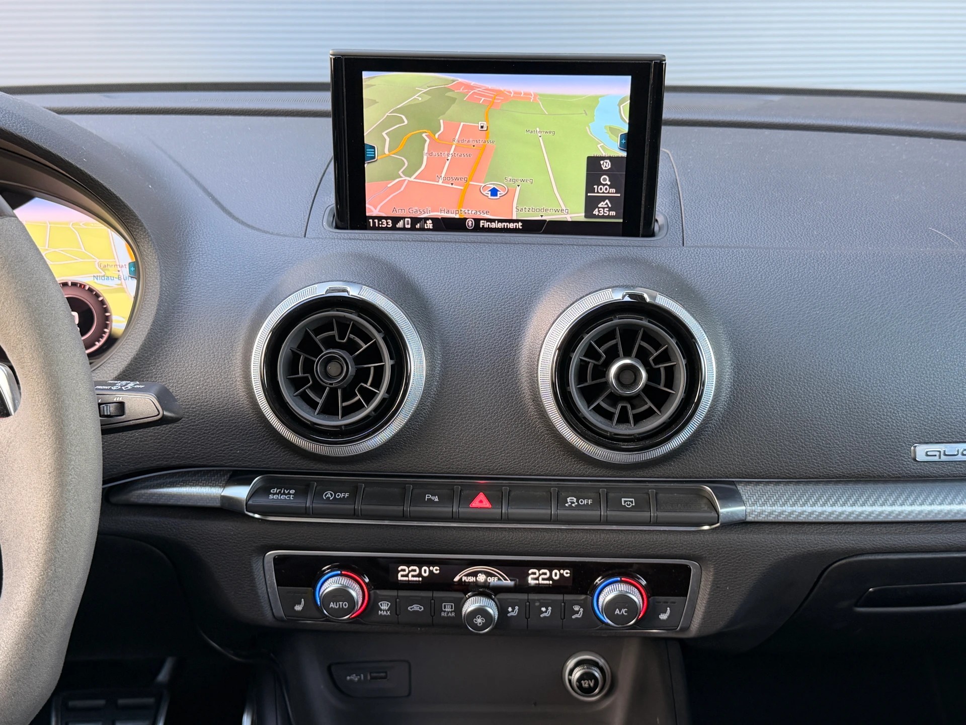 AUDI RS3 Sportback 2.5 TSI quattro S-tronic-image-9