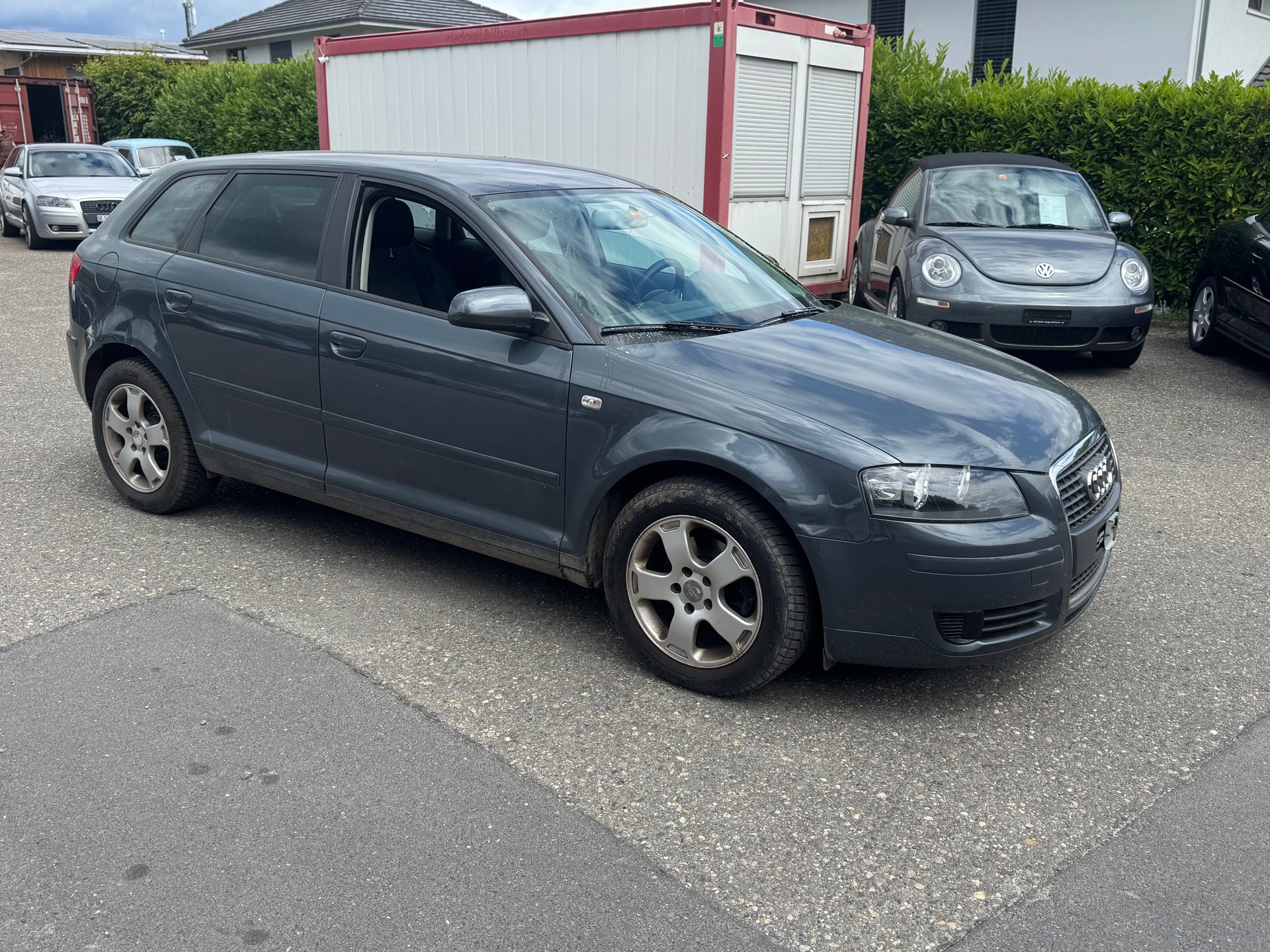AUDI A3 1.8 Turbo FSI Attraction-image-2