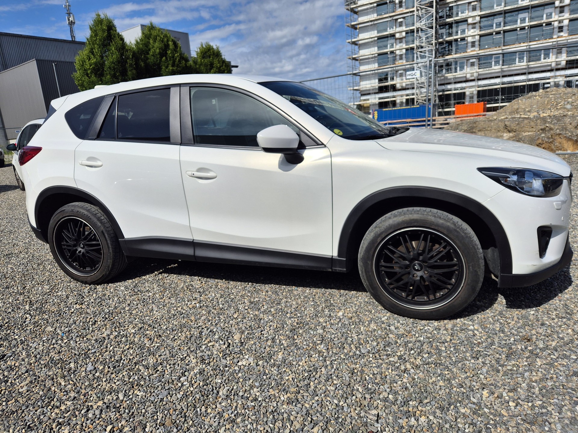 MAZDA CX-5 2.2 D HP Revolution AWD Automatic-image-1