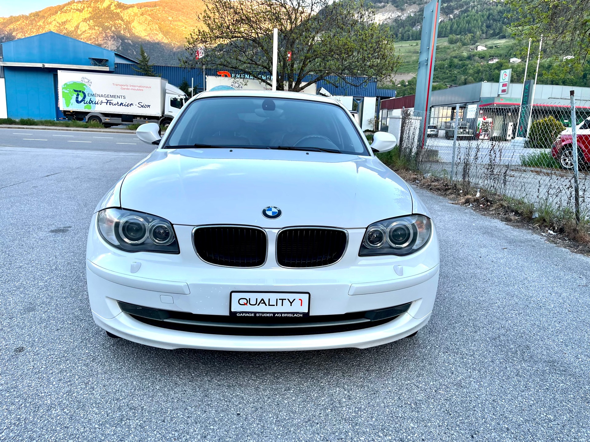 BMW 116i Dynamic Edition-image-14