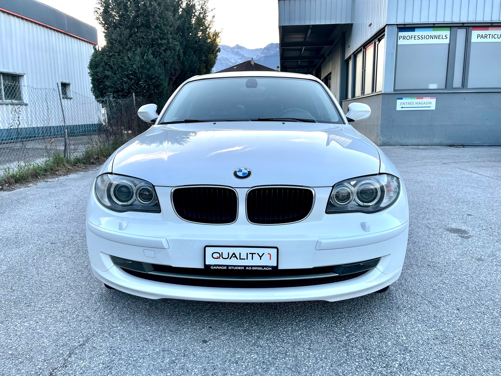 BMW 116i Dynamic Edition-image-19