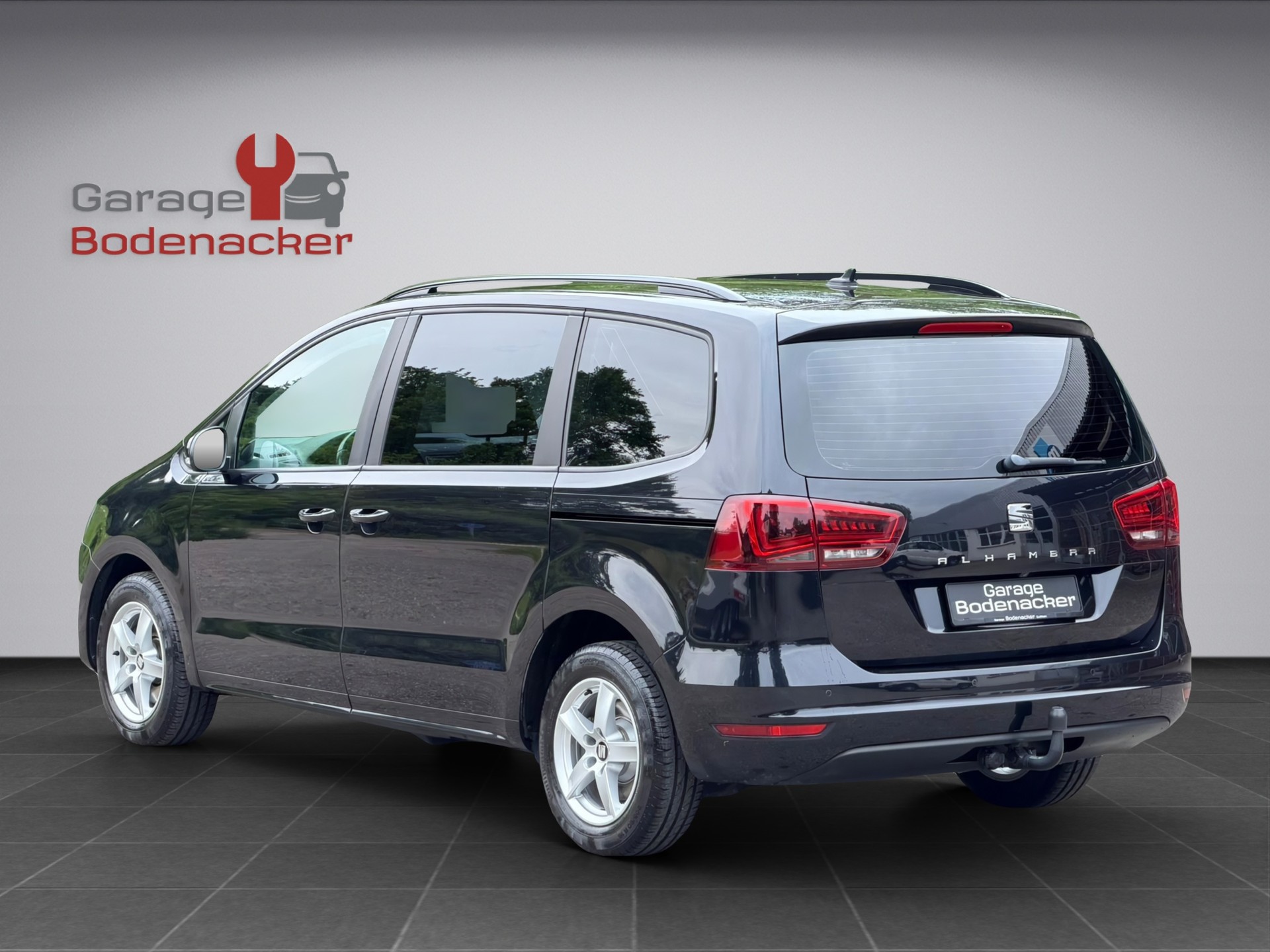 SEAT Alhambra 2.0 TDI Style DSG * 7 Plätzer * Facelift * AHK *-image-4