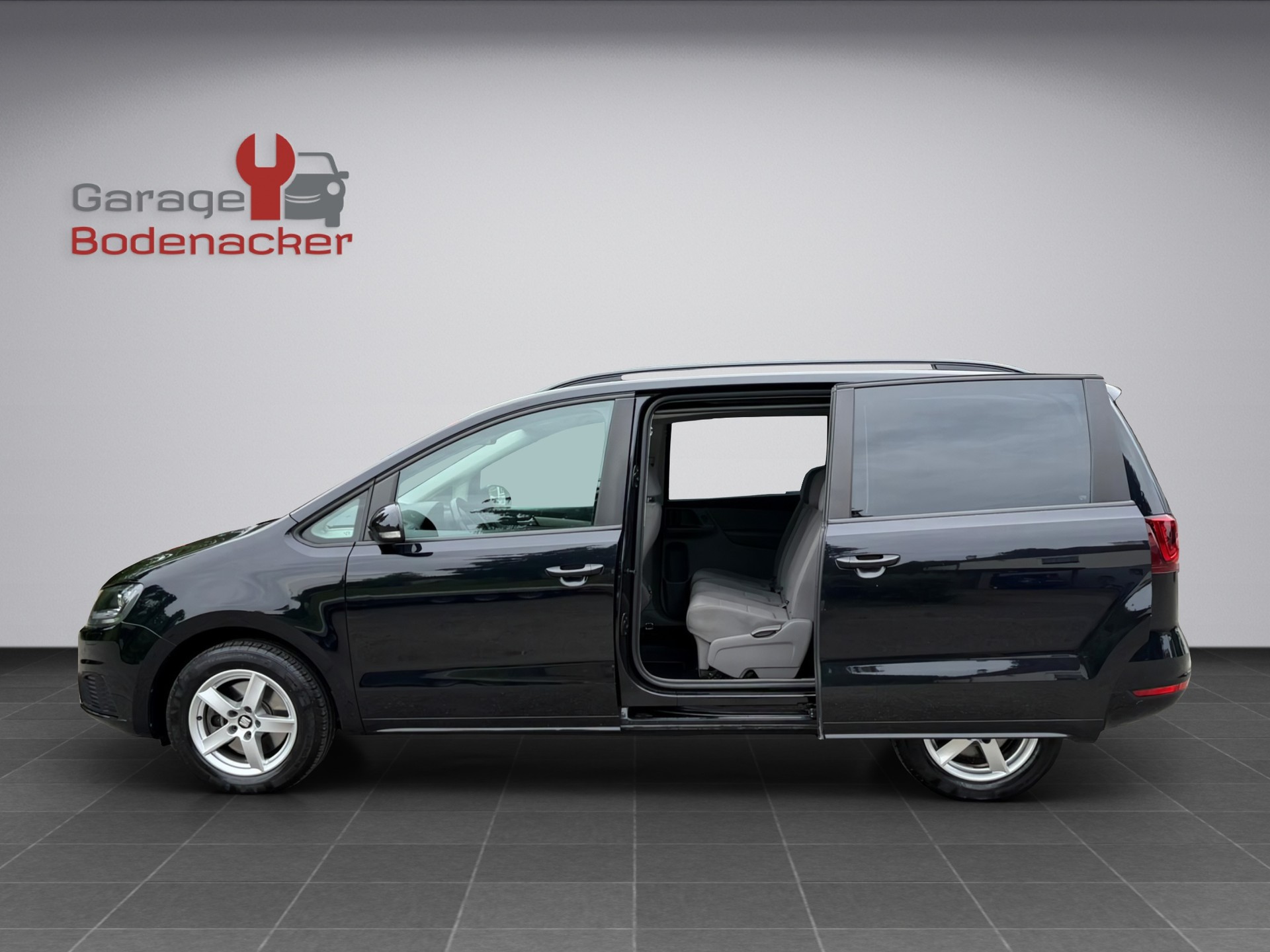 SEAT Alhambra 2.0 TDI Style DSG * 7 Plätzer * Facelift * AHK *-image-3