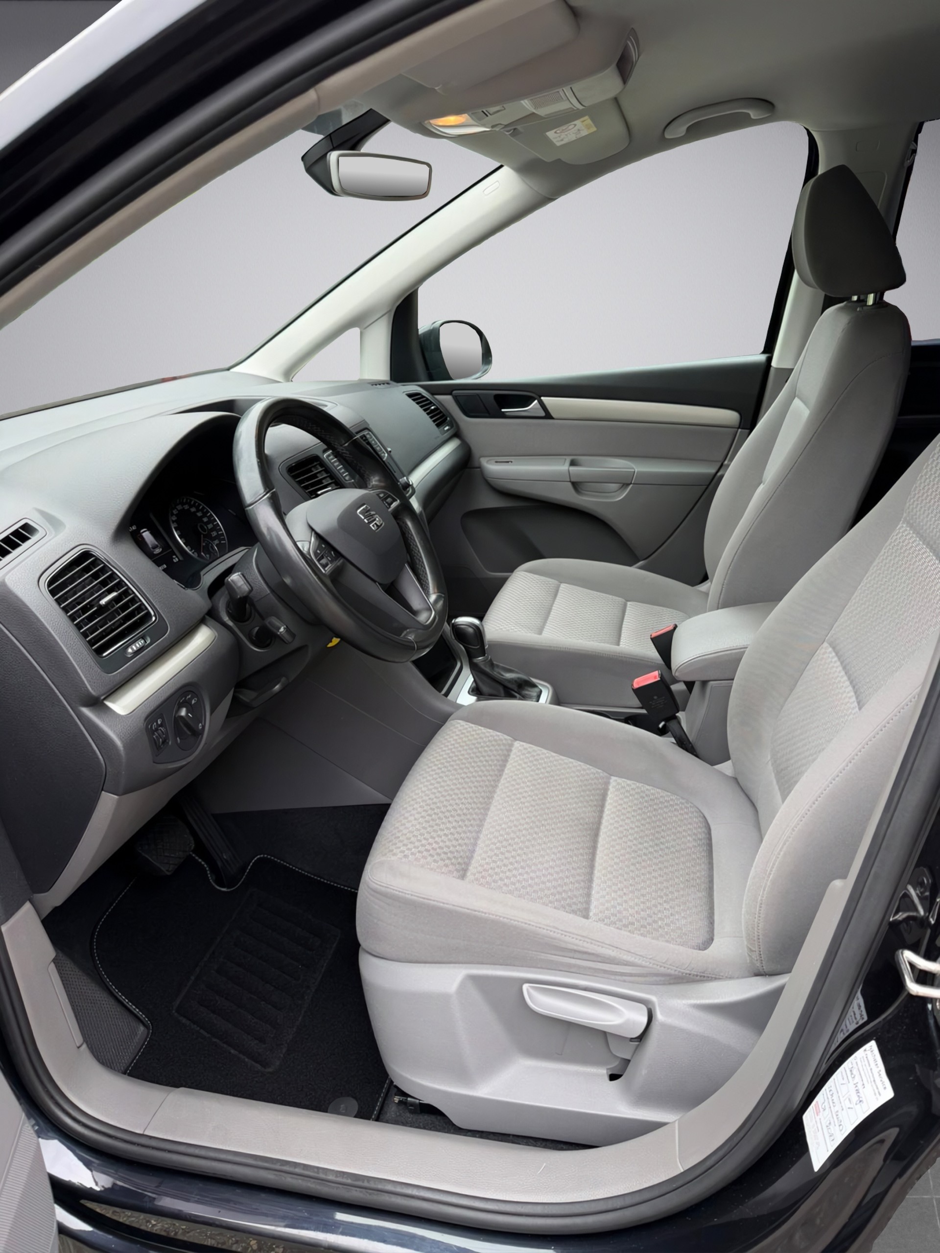 SEAT Alhambra 2.0 TDI Style DSG * 7 Plätzer * Facelift * AHK *-image-11