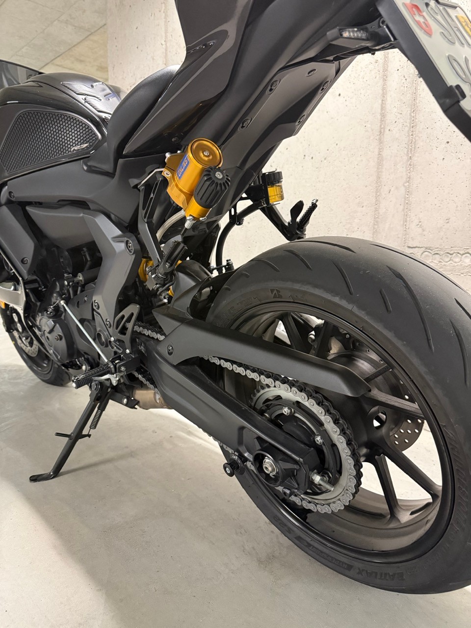 YAMAHA YZF-R7-image-4