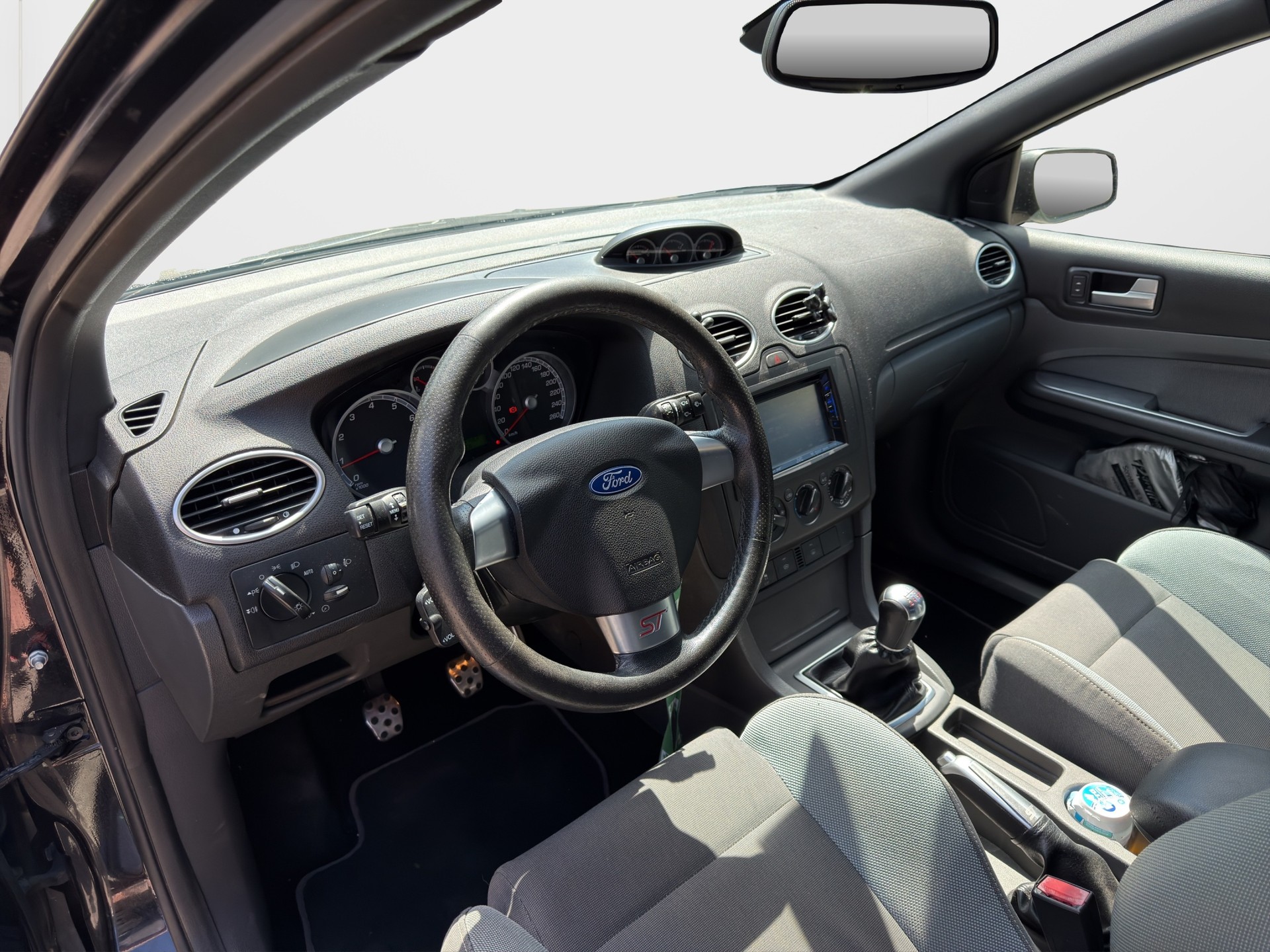 FORD Focus 2.5 Turbo ST-image-13