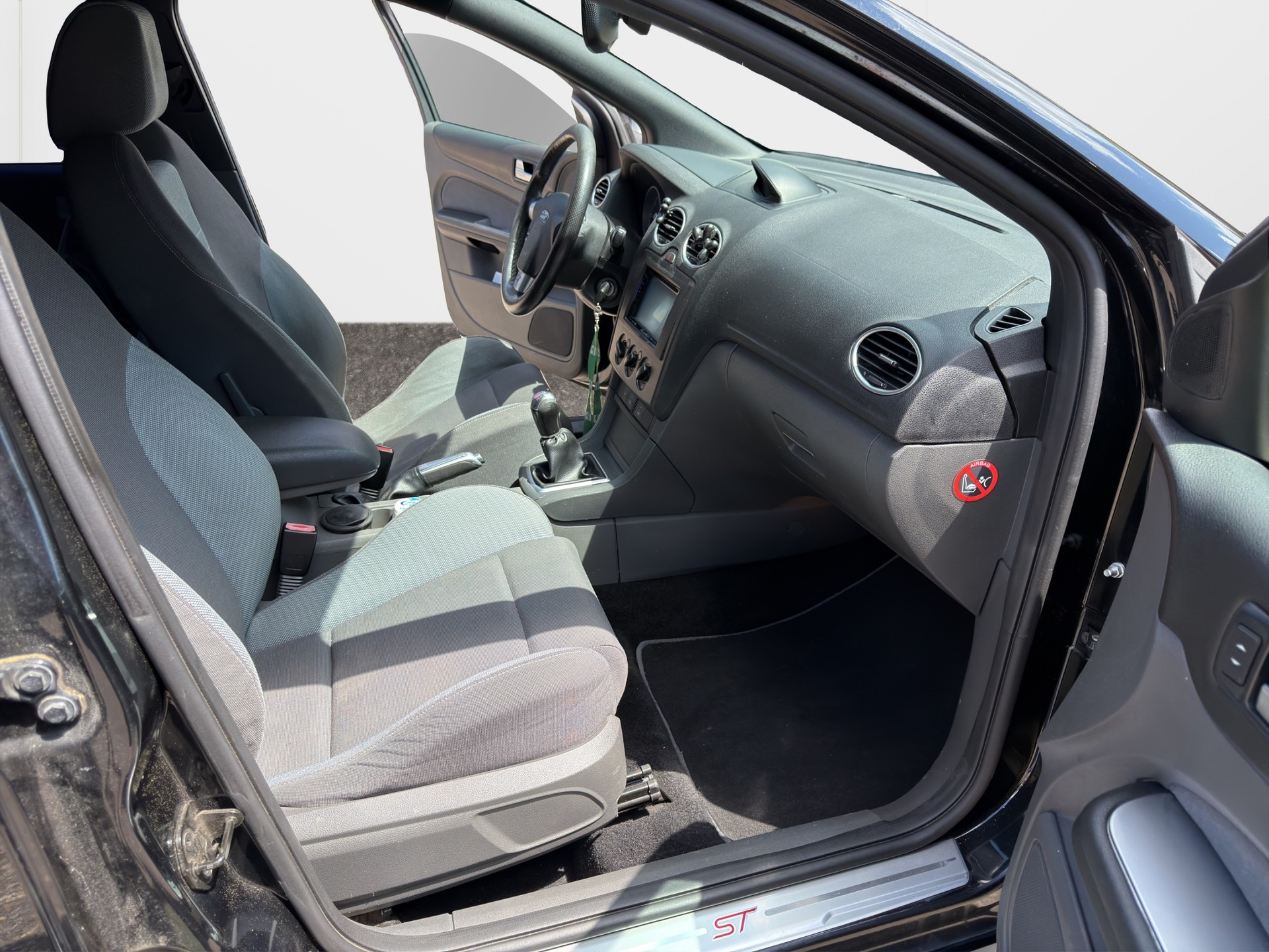 FORD Focus 2.5 Turbo ST-image-10