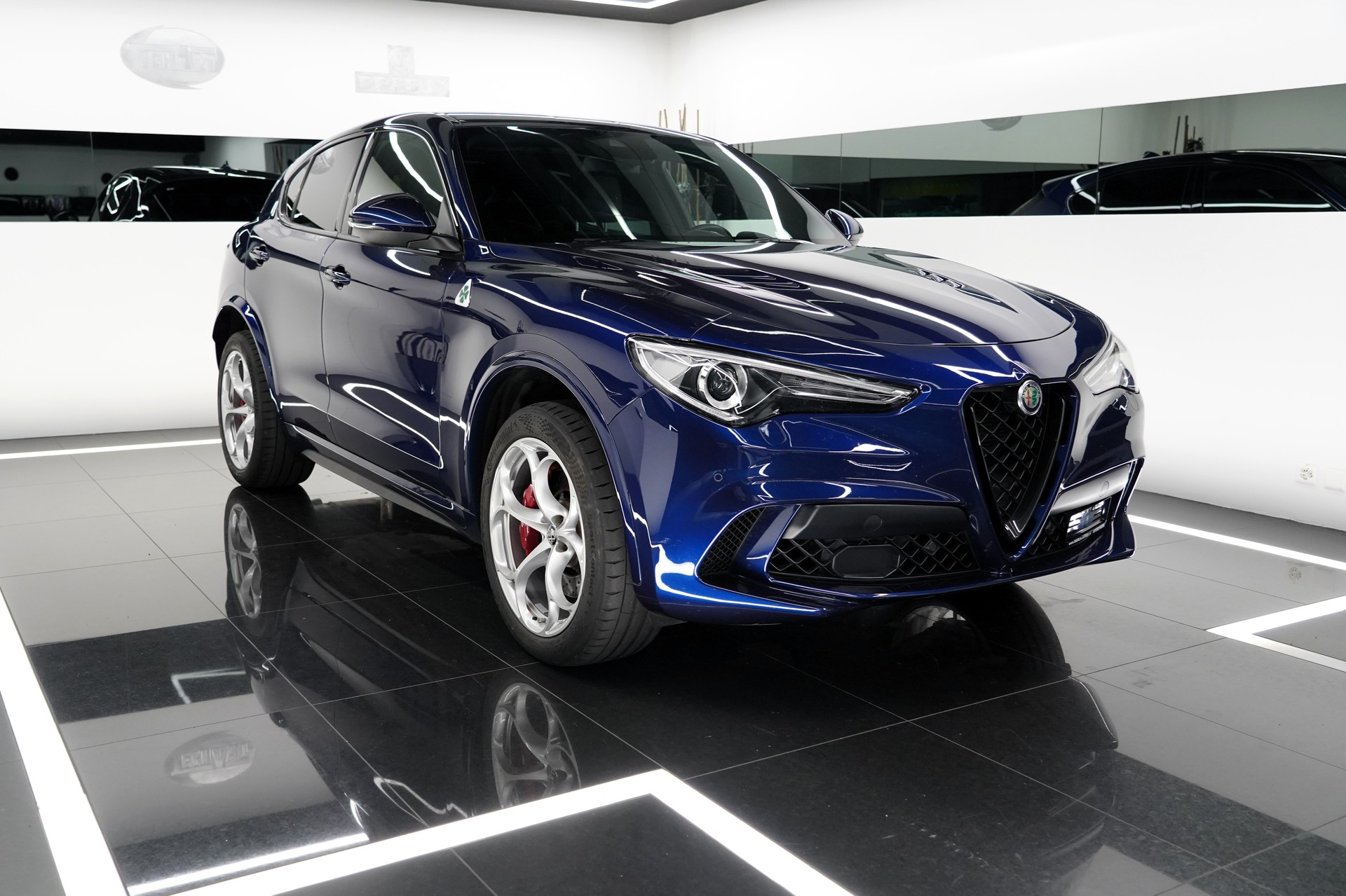 ALFA ROMEO Stelvio 2.9 V6 Quadrif.Q4-showroom-element-1