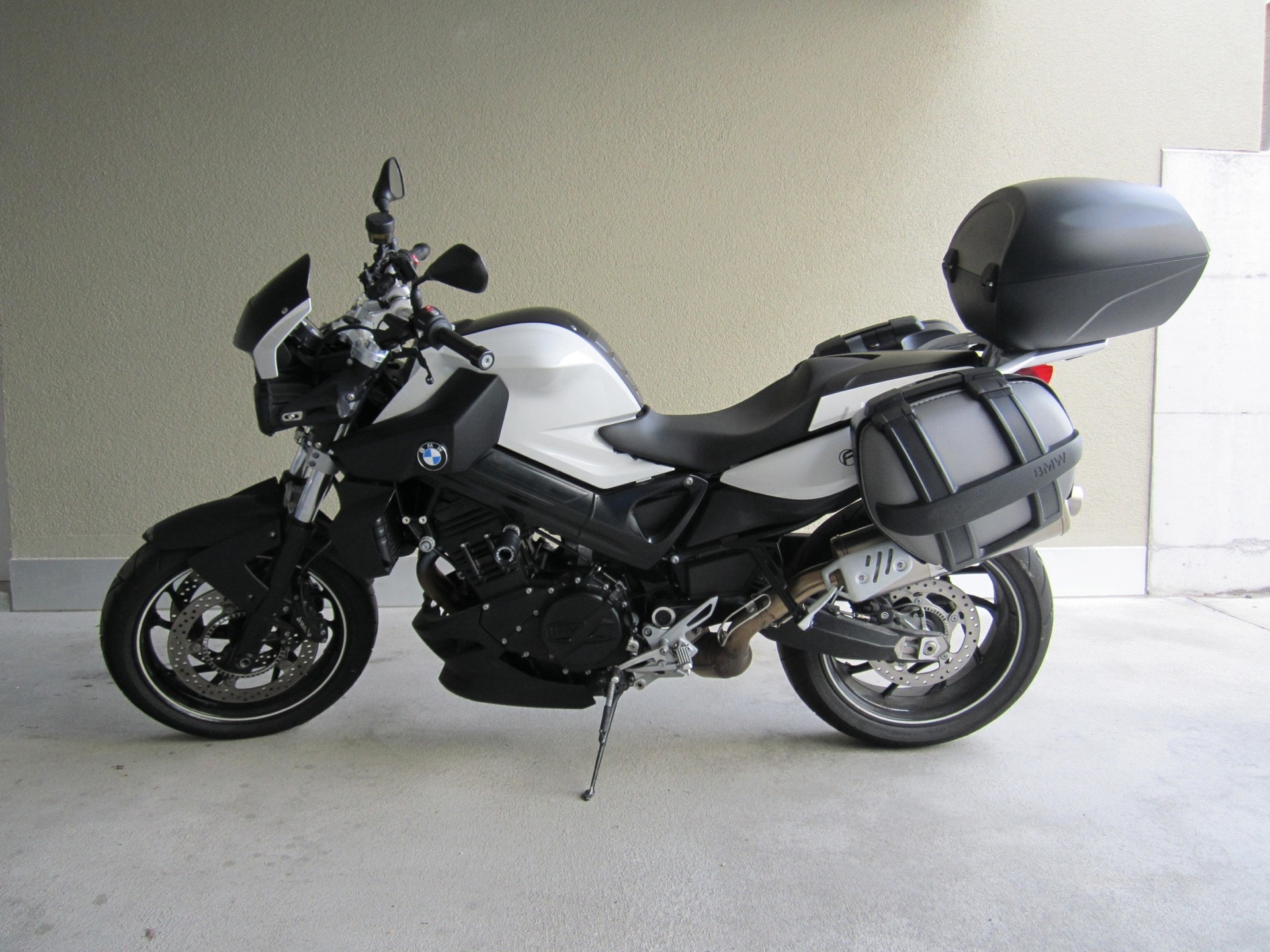 BMW F 800 R-image-0